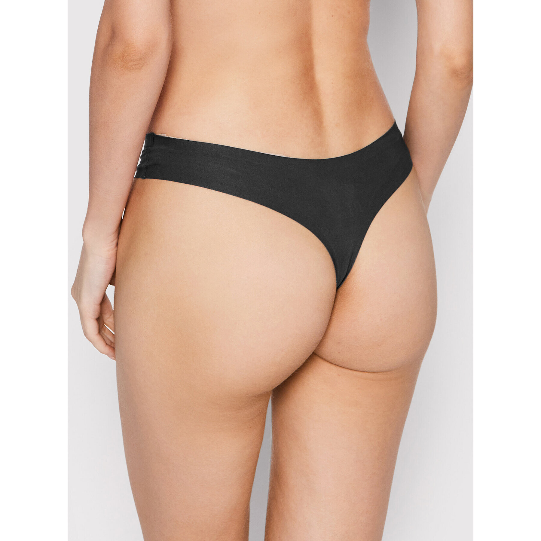 Chantelle Stringové nohavičky Soft Stretch C26490 Sivá - Pepit.sk