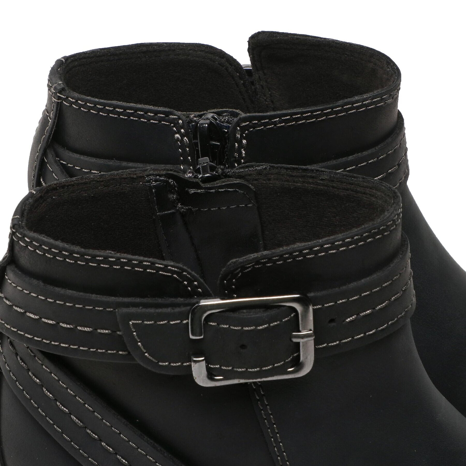 Clarks Členková obuv Maye Strap 261680754 Čierna - Pepit.sk