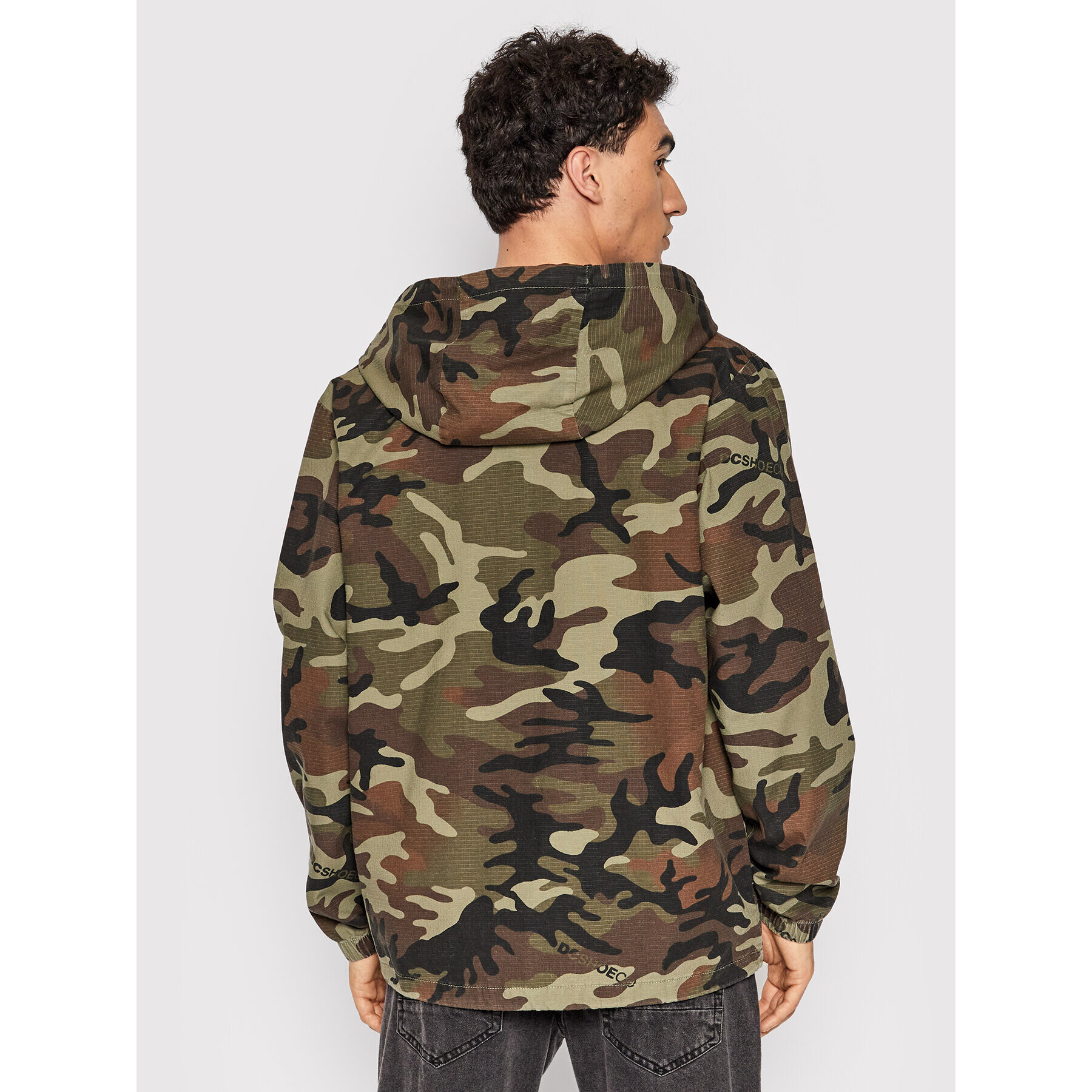 DC Prechodná bunda Woodland Camo ADYJK03143 Zelená Regular Fit - Pepit.sk