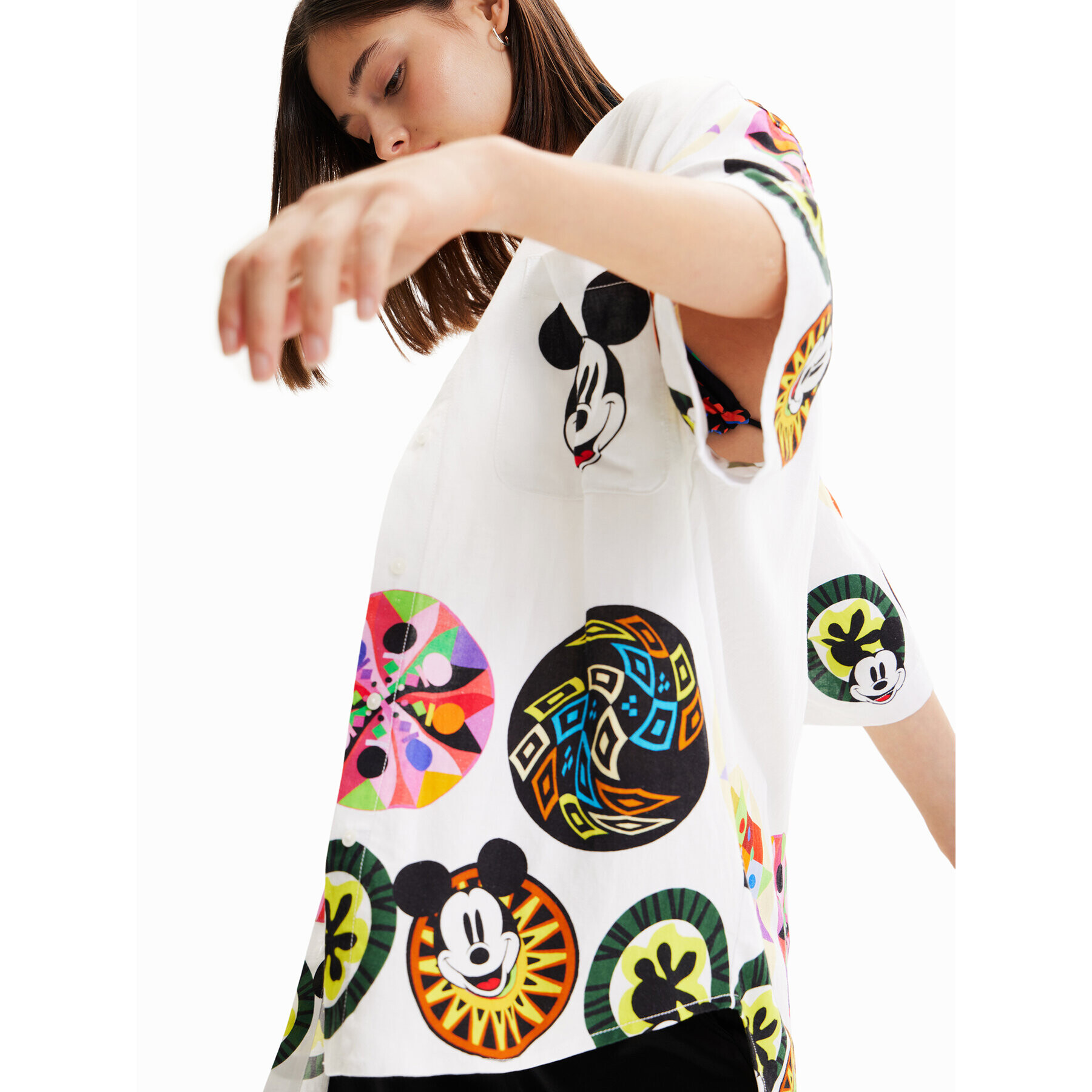 Desigual Košeľa MONSIEUR CHRISTIAN LACROIX DISNEY 23SWCW14 Biela Oversize - Pepit.sk