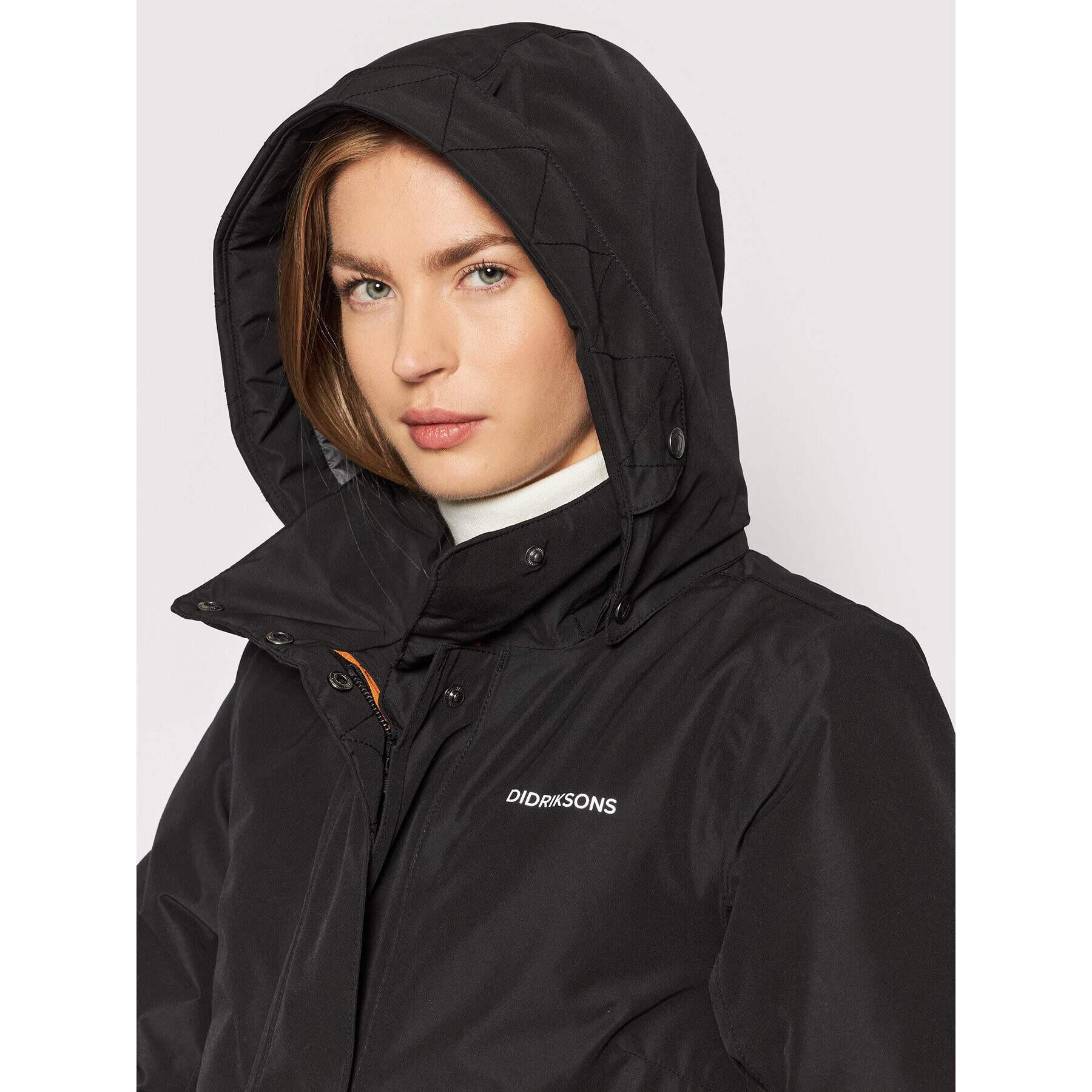 Didriksons Parka Emilia 503874 Čierna Regular Fit - Pepit.sk