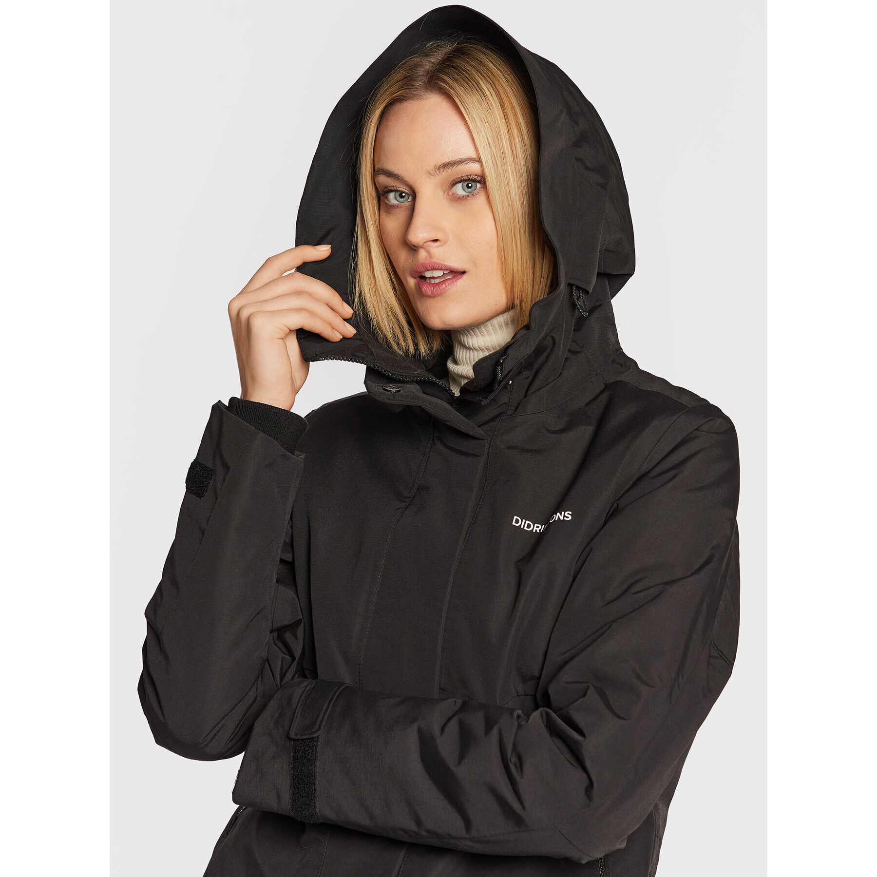 Didriksons Parka Frida 504302 Čierna Regular Fit - Pepit.sk