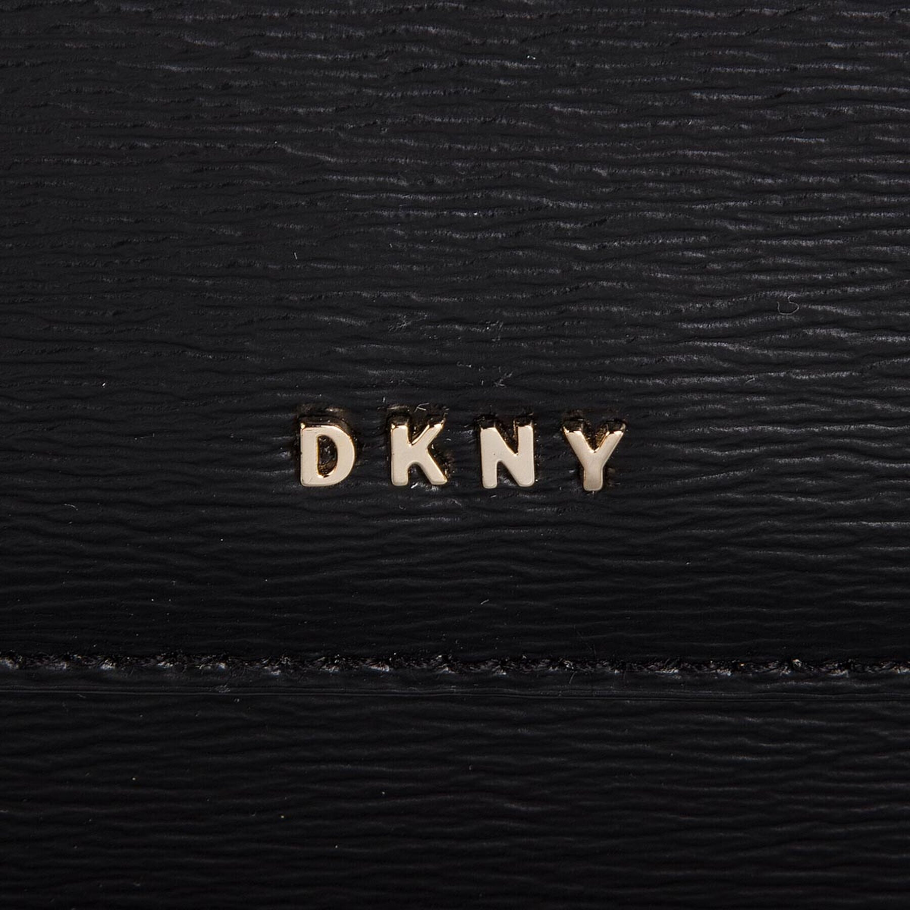 DKNY Kabelka Bryant Md Flap Cbody R82E3467 Čierna - Pepit.sk