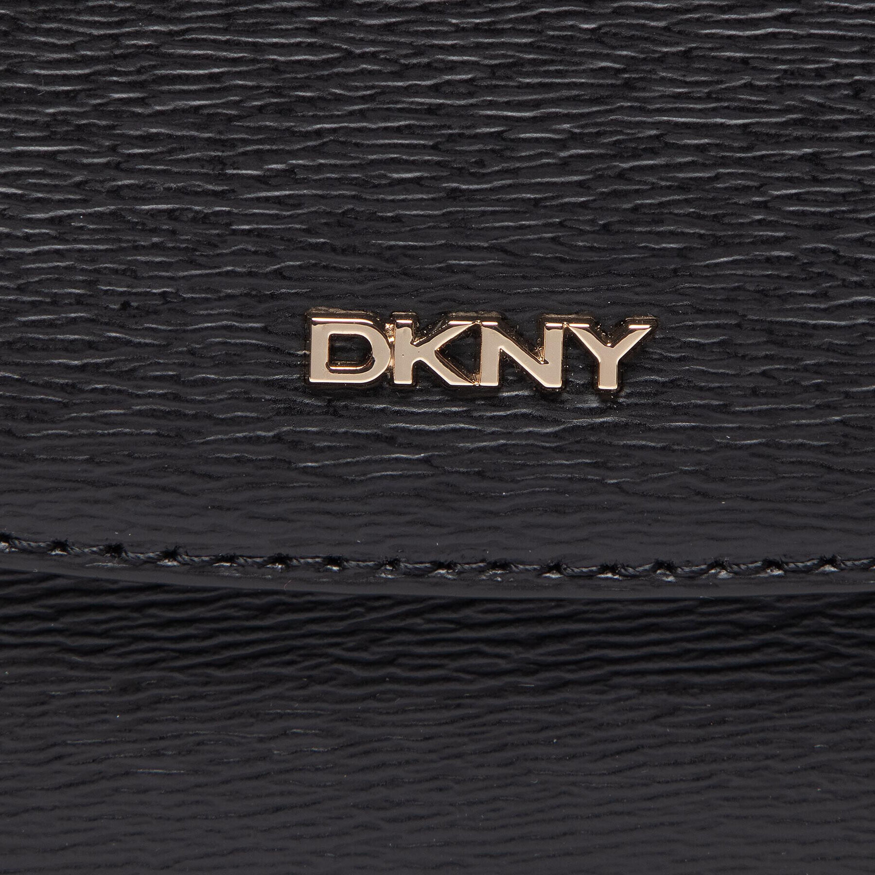 DKNY Kabelka Bryant Saddle Bag R21E3R75 Čierna - Pepit.sk