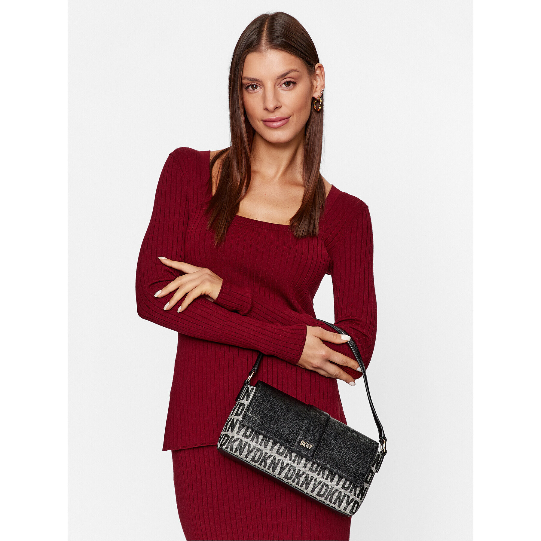 DKNY Kabelka Chriselle Flap Demi R33H2Z18 Čierna - Pepit.sk