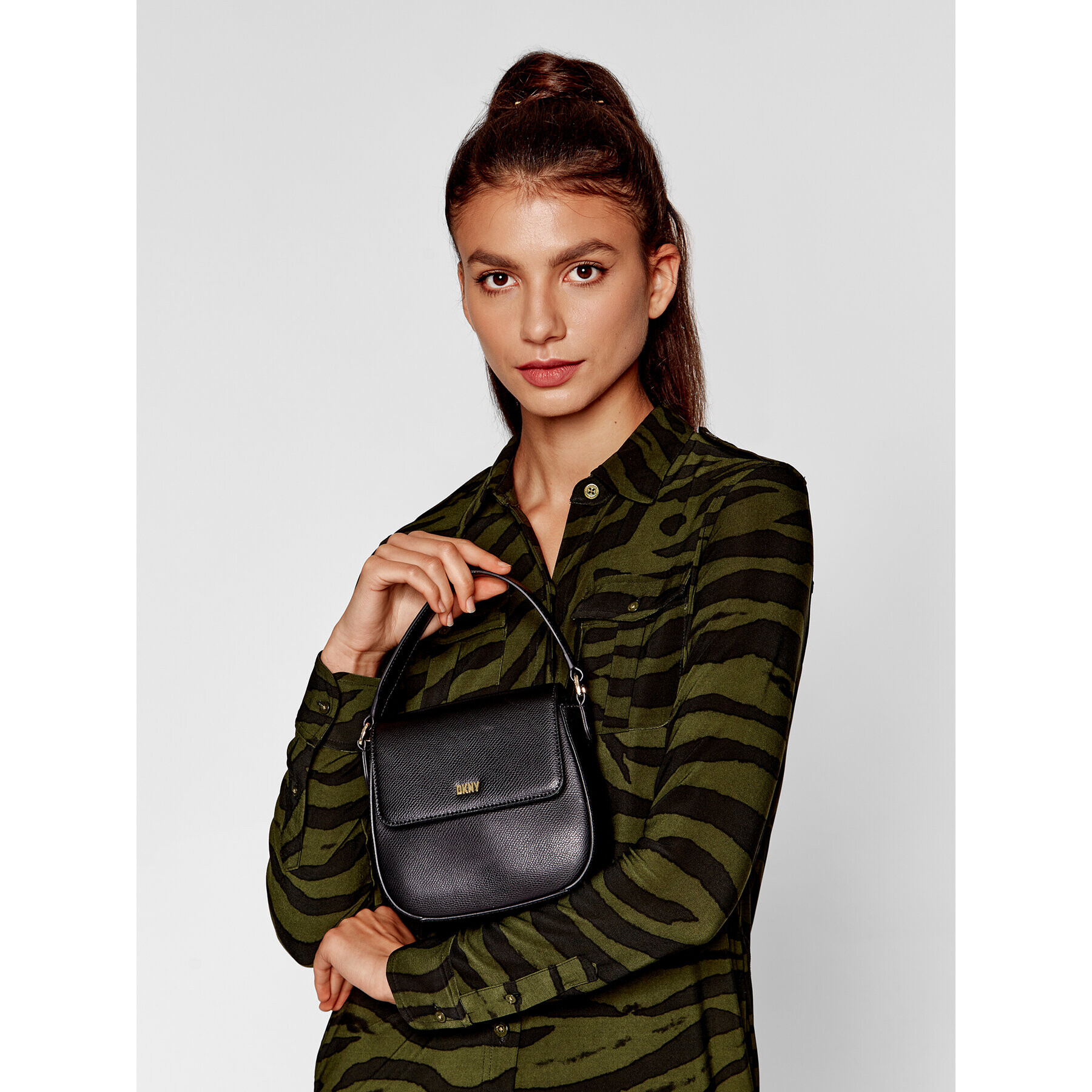 DKNY Kabelka Immy Crossbody R22ERS59 Čierna - Pepit.sk