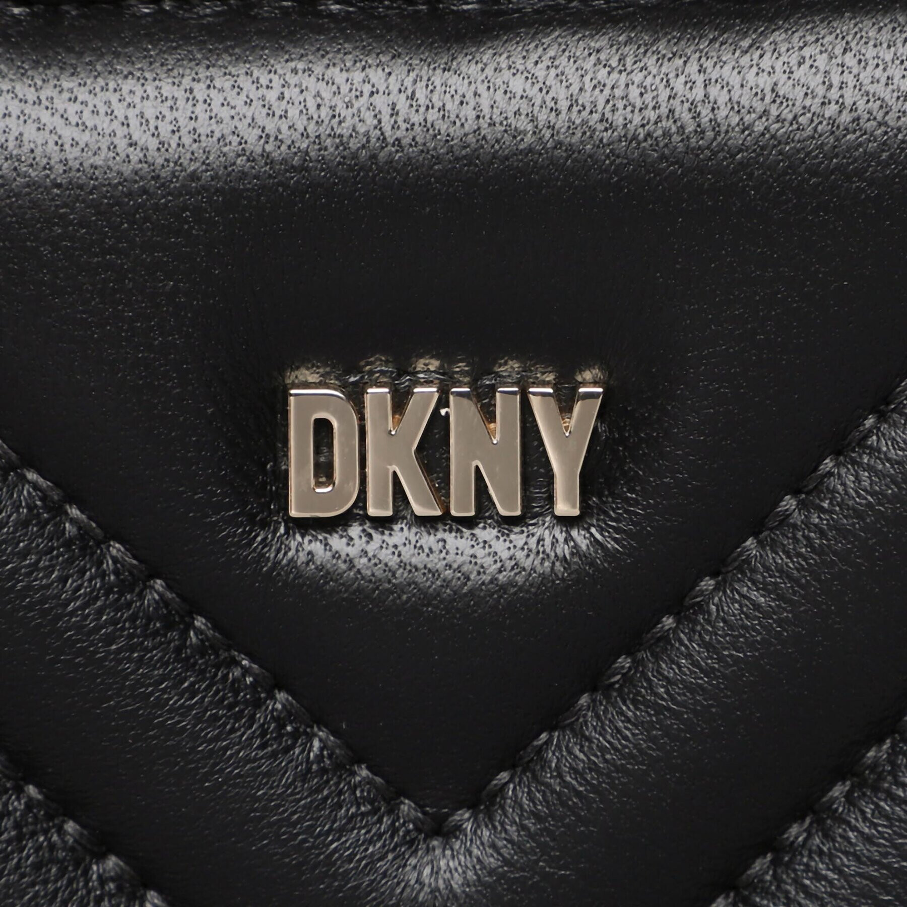 DKNY Kabelka Madison Tote R24ABV22 Čierna - Pepit.sk