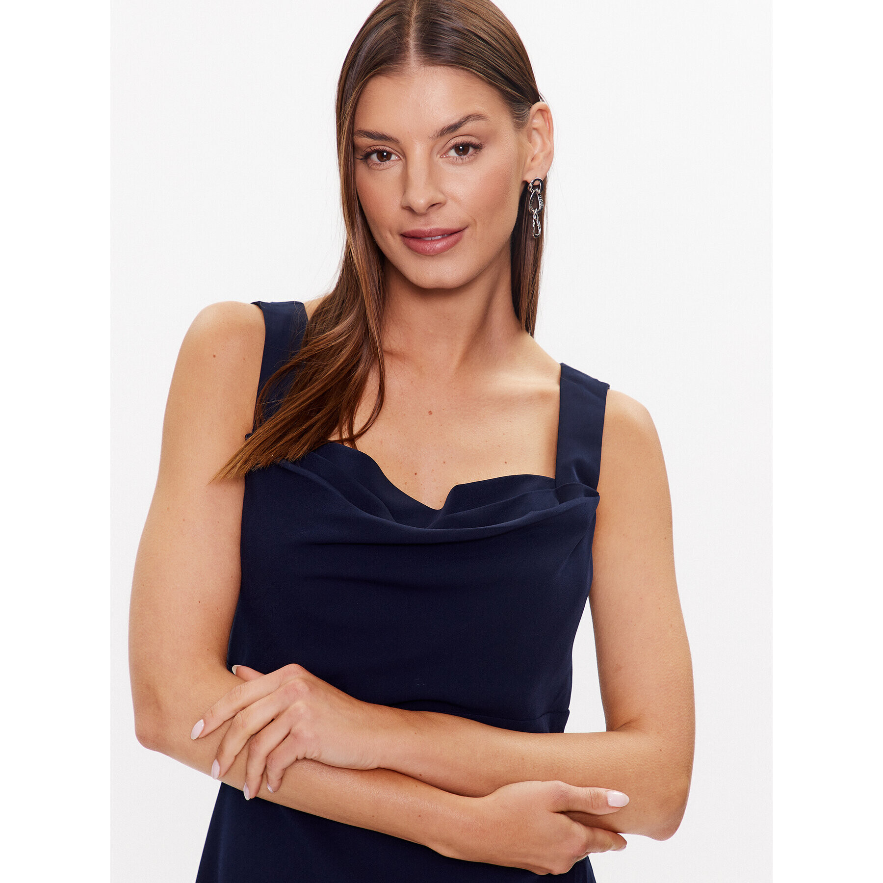 DKNY Koktejlové šaty Cowl Neck Sleeveless DD3C3620 Tmavomodrá Regular Fit - Pepit.sk