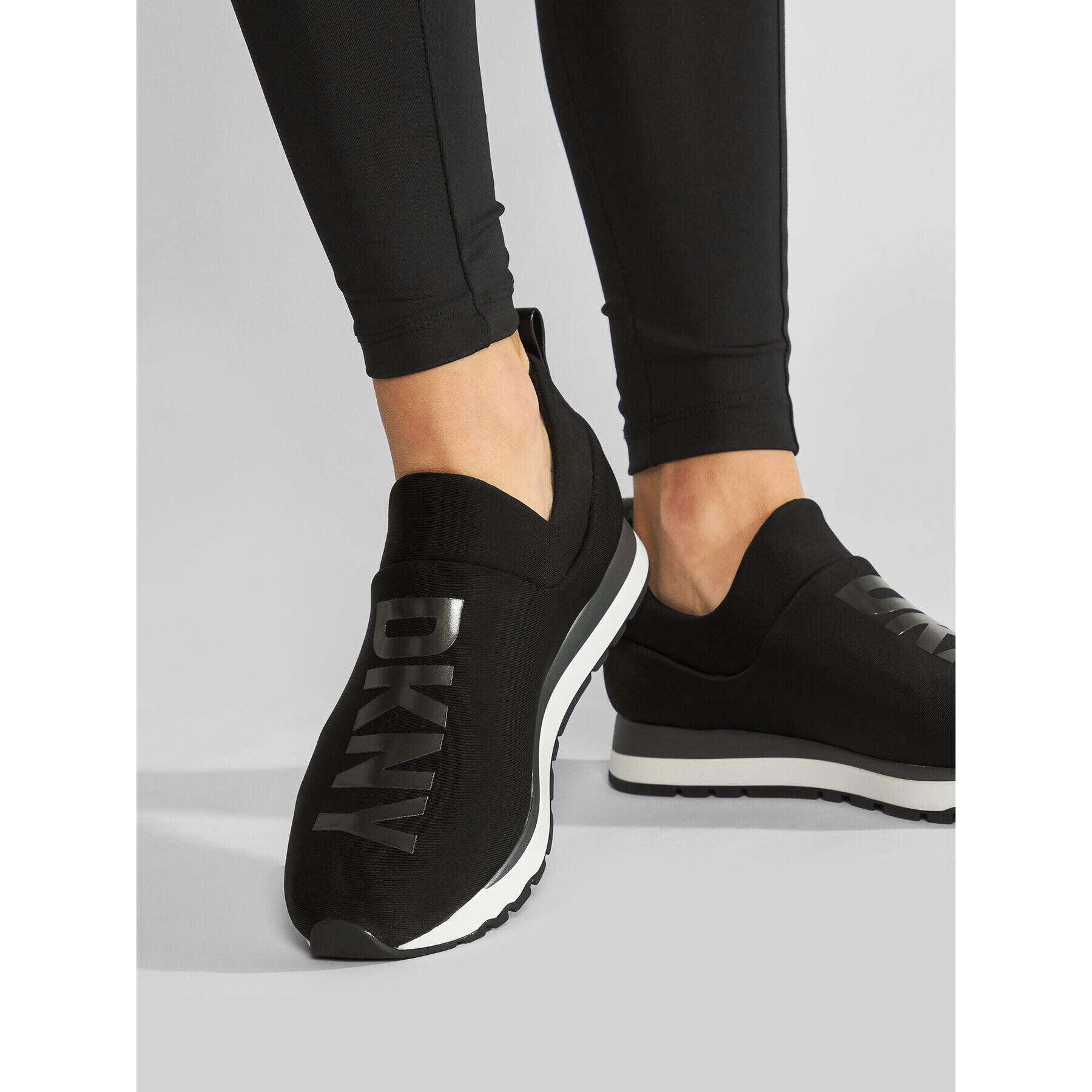 DKNY Sneakersy Jadyn K3270291 Čierna - Pepit.sk