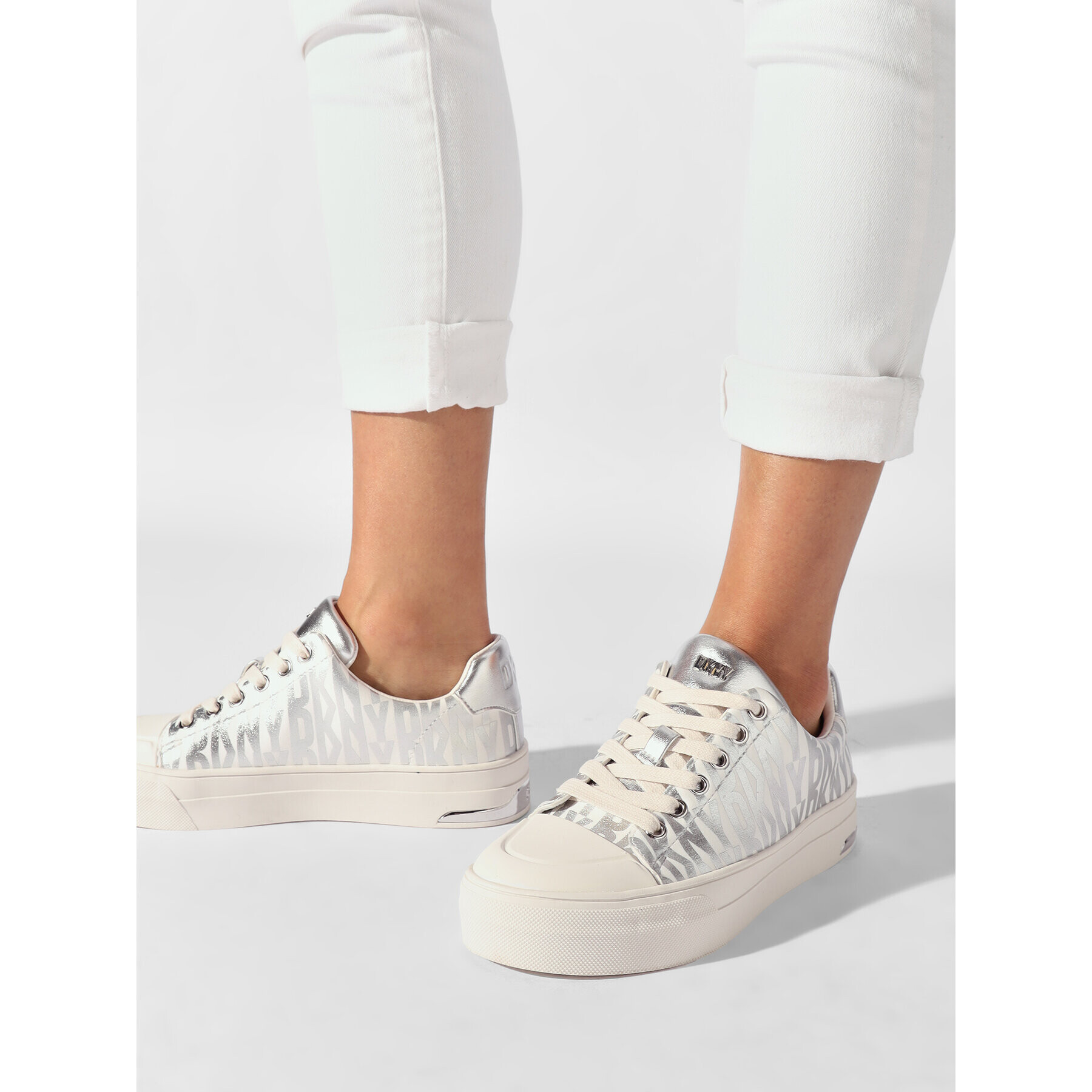 DKNY Sneakersy K1385027 Strieborná - Pepit.sk