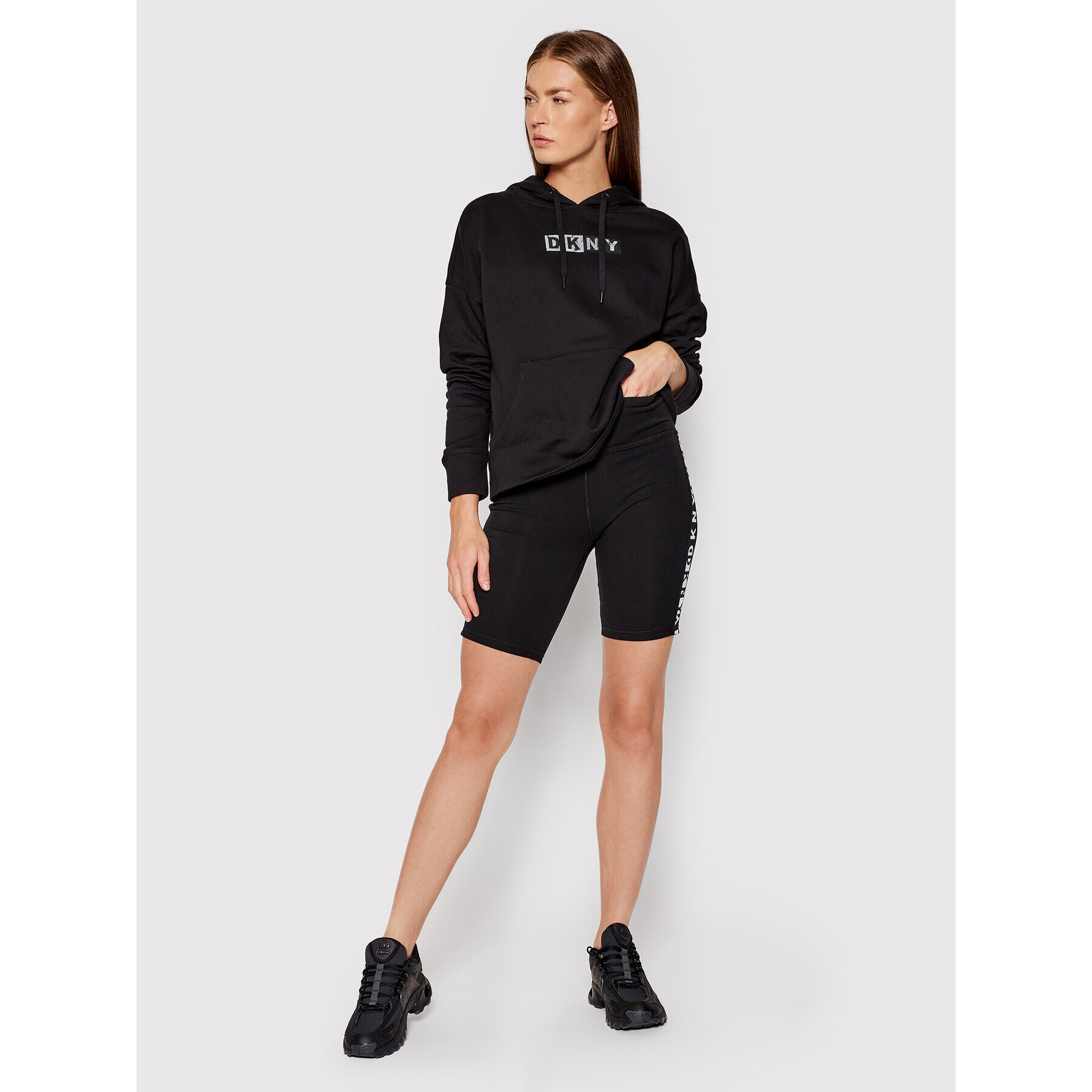 DKNY Sport Cyklistické šortky DP1S4905 Čierna Skinny Fit - Pepit.sk