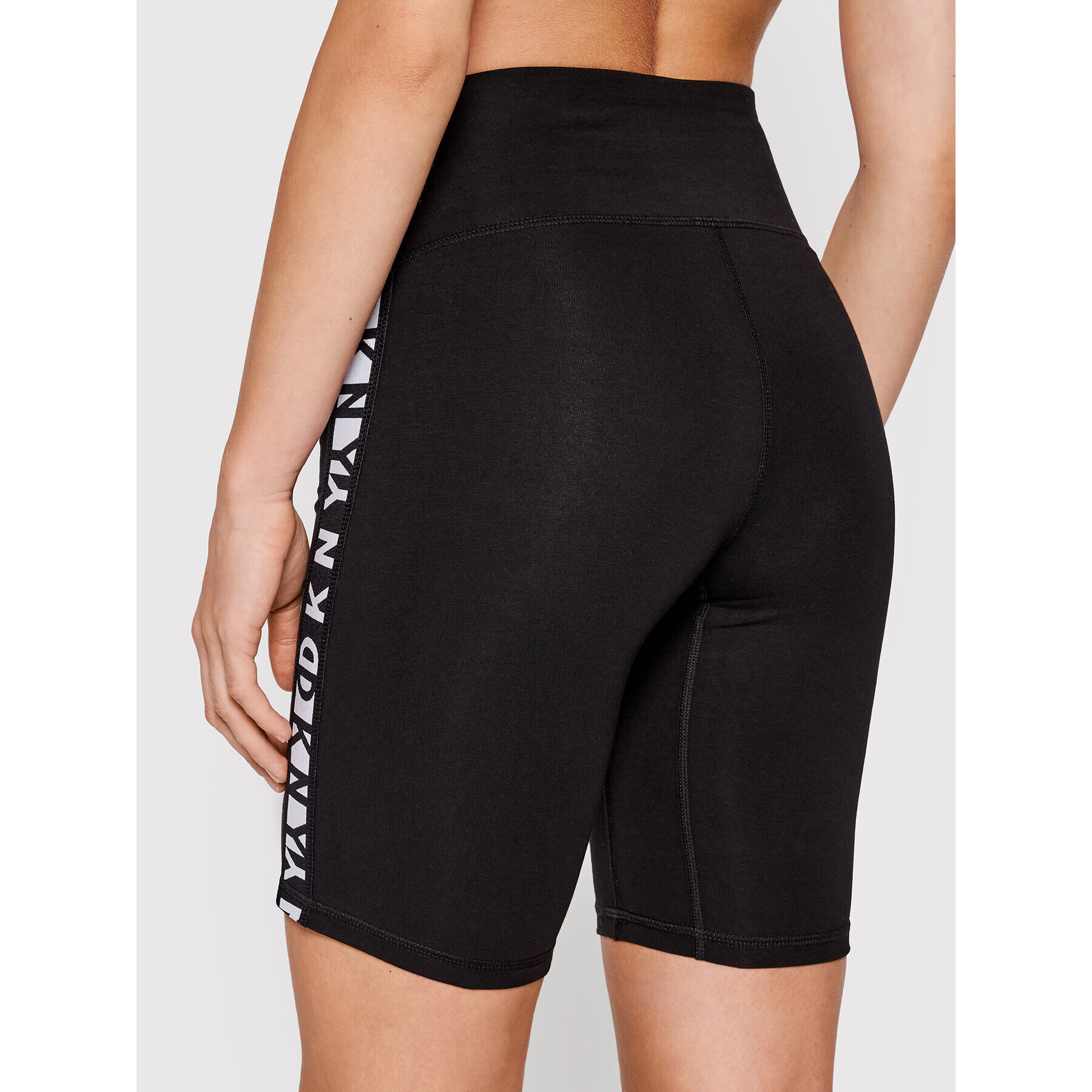 DKNY Sport Cyklistické šortky DP1S4905 Čierna Skinny Fit - Pepit.sk