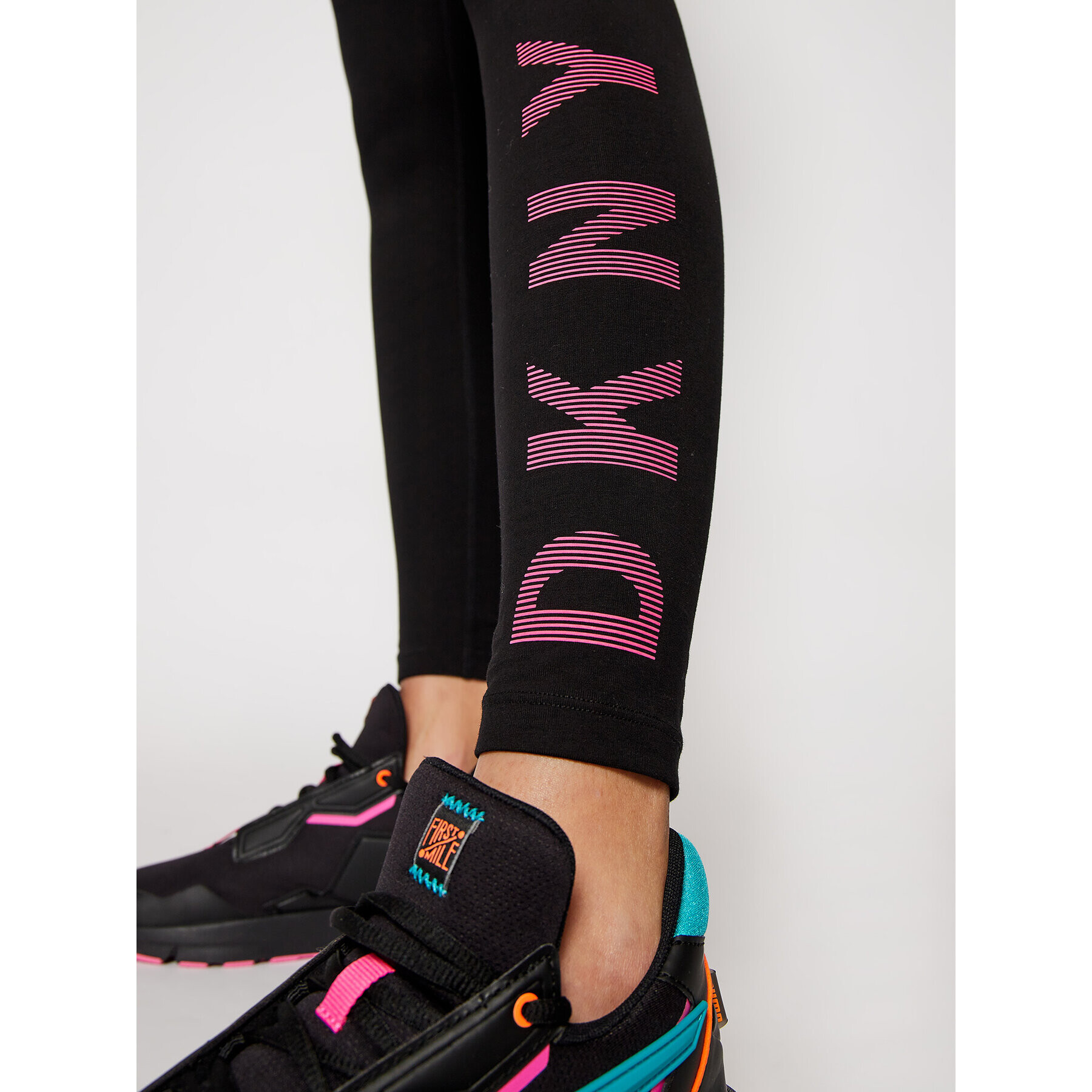 DKNY Sport Legíny DKNY DP0P1965 Čierna Slim Fit - Pepit.sk