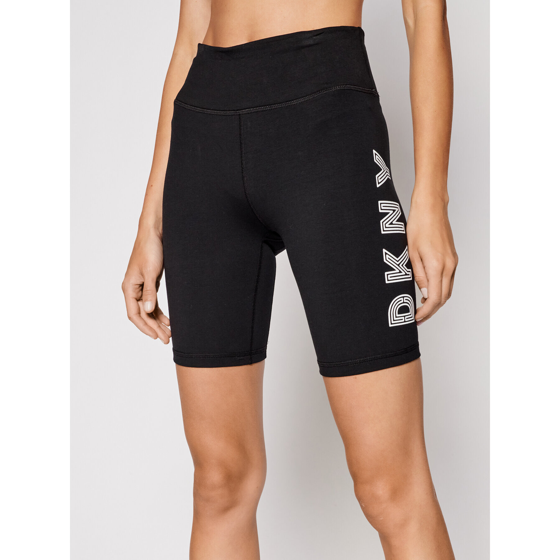 DKNY Sport Športové kraťasy DP0S4748 Čierna Slim Fit - Pepit.sk