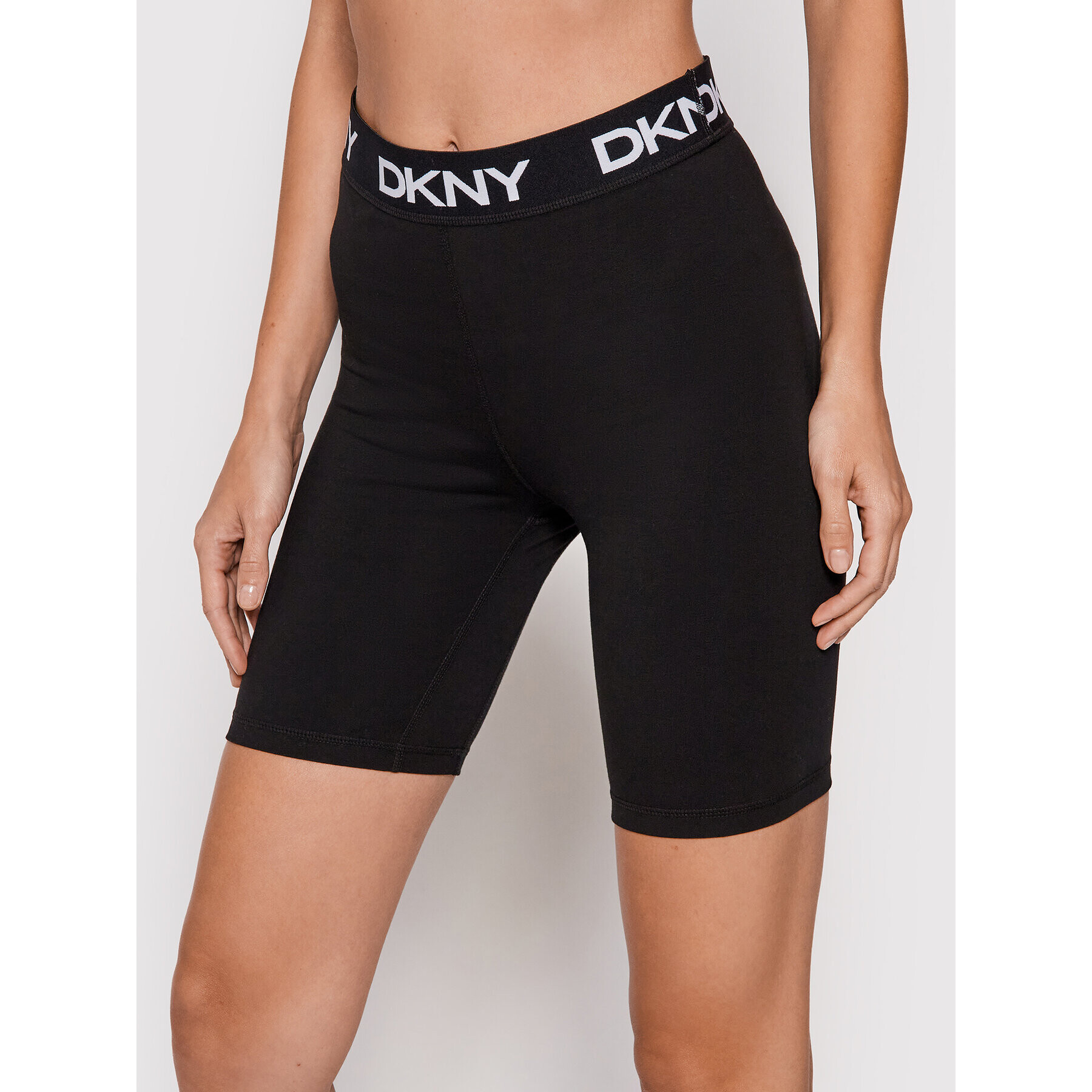 DKNY Sport Športové kraťasy DP1S4914 Čierna Skinny Fit - Pepit.sk