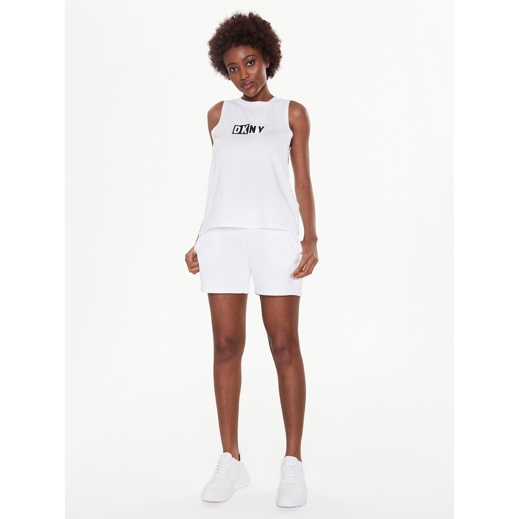 DKNY Sport Športové kraťasy DP2S4993 Biela Classic Fit - Pepit.sk