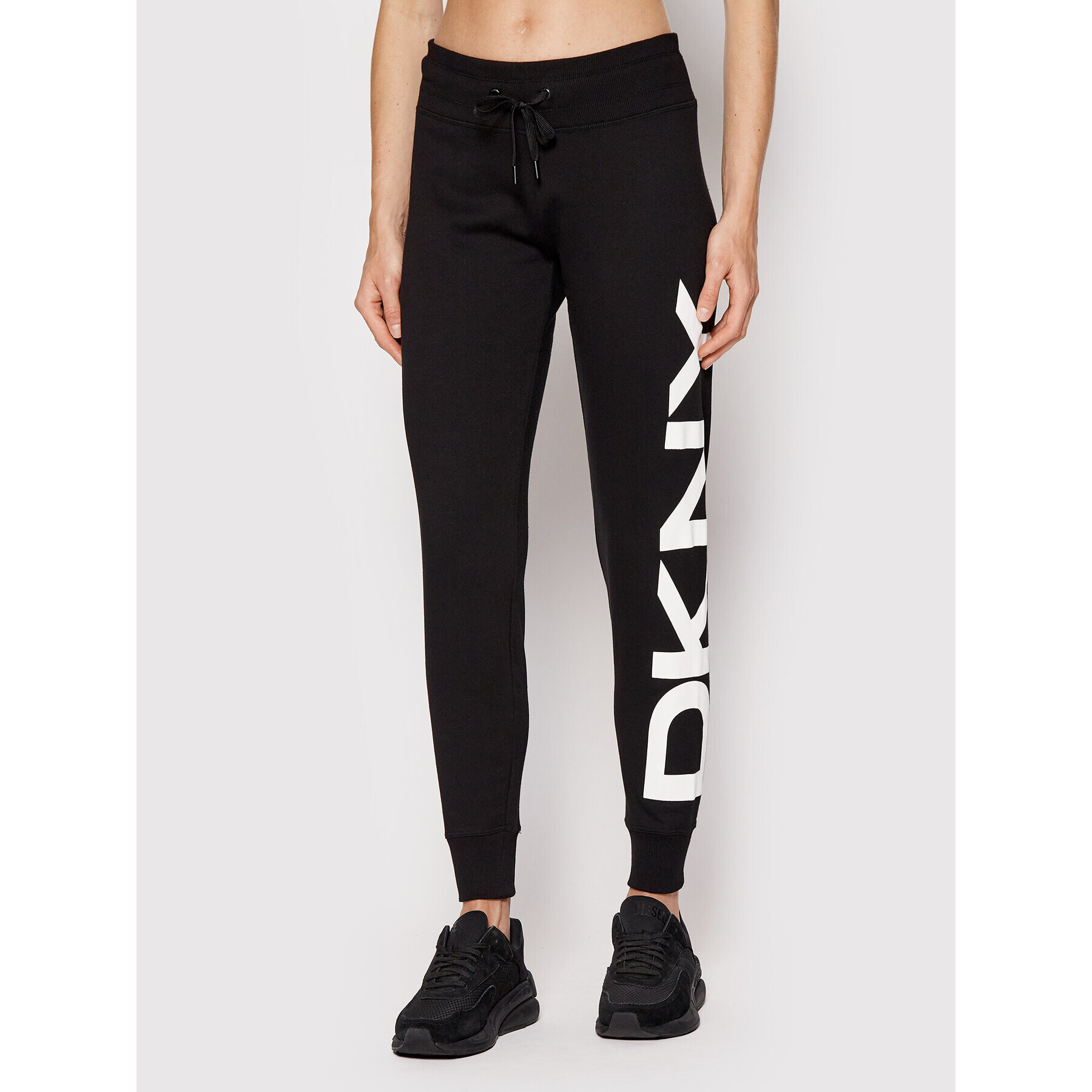 DKNY Sport Teplákové nohavice DP1P1947 Čierna Regular Fit - Pepit.sk