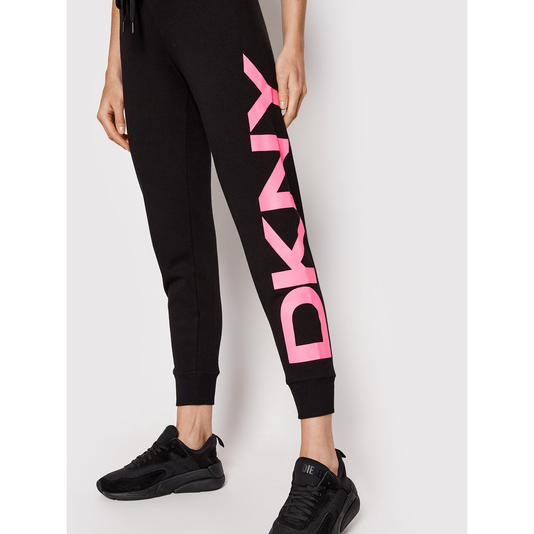 DKNY Sport Teplákové nohavice DP1P1947 Čierna Regular Fit - Pepit.sk