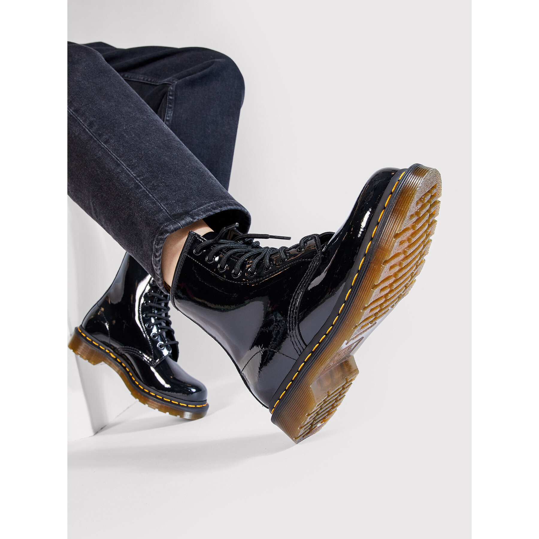 Dr. Martens Glady 1460 W 11821011 Čierna - Pepit.sk