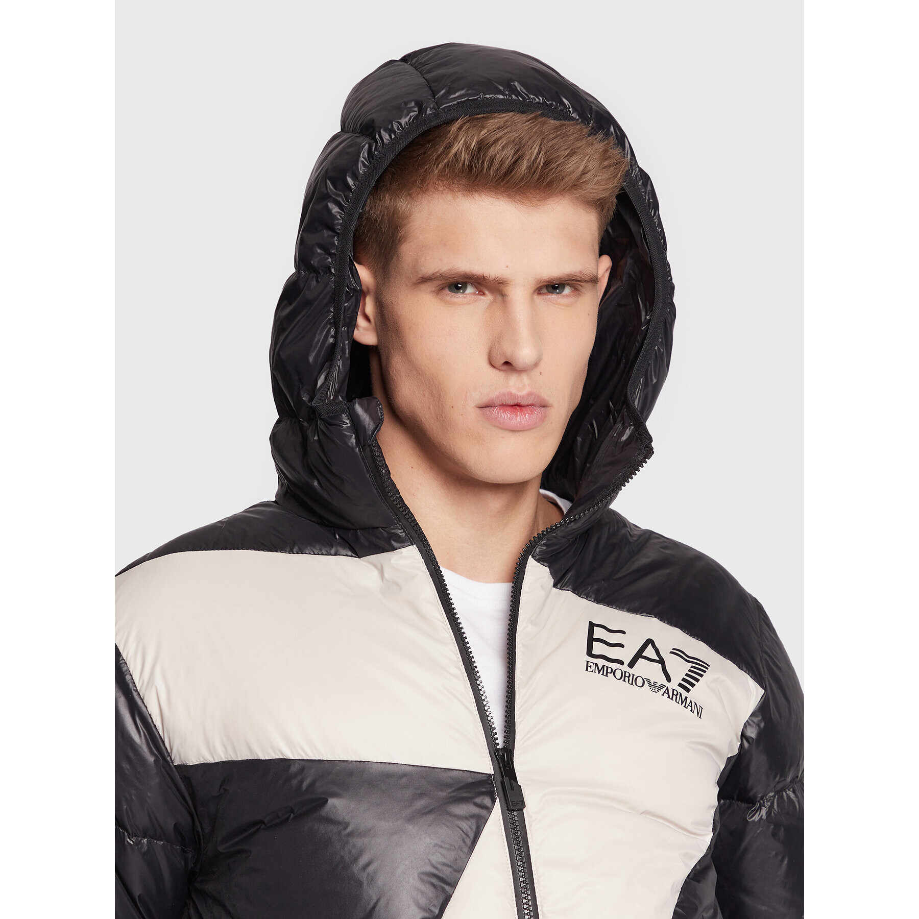 EA7 Emporio Armani Vatovaná bunda 6LPB53 PNR4Z 1200 Čierna Regular Fit - Pepit.sk