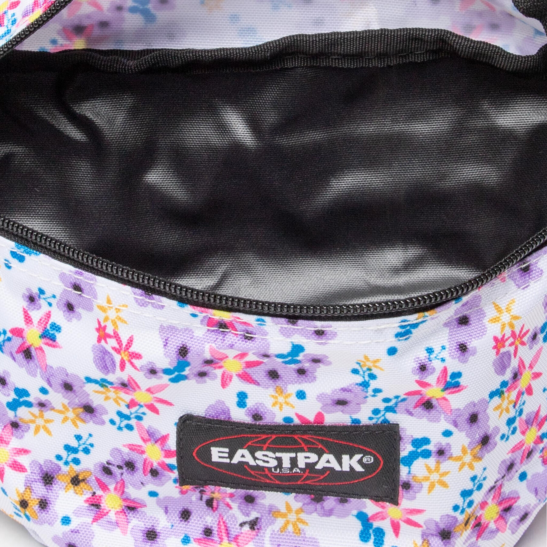 Eastpak Ľadvinka Springer EK000074 Farebná - Pepit.sk