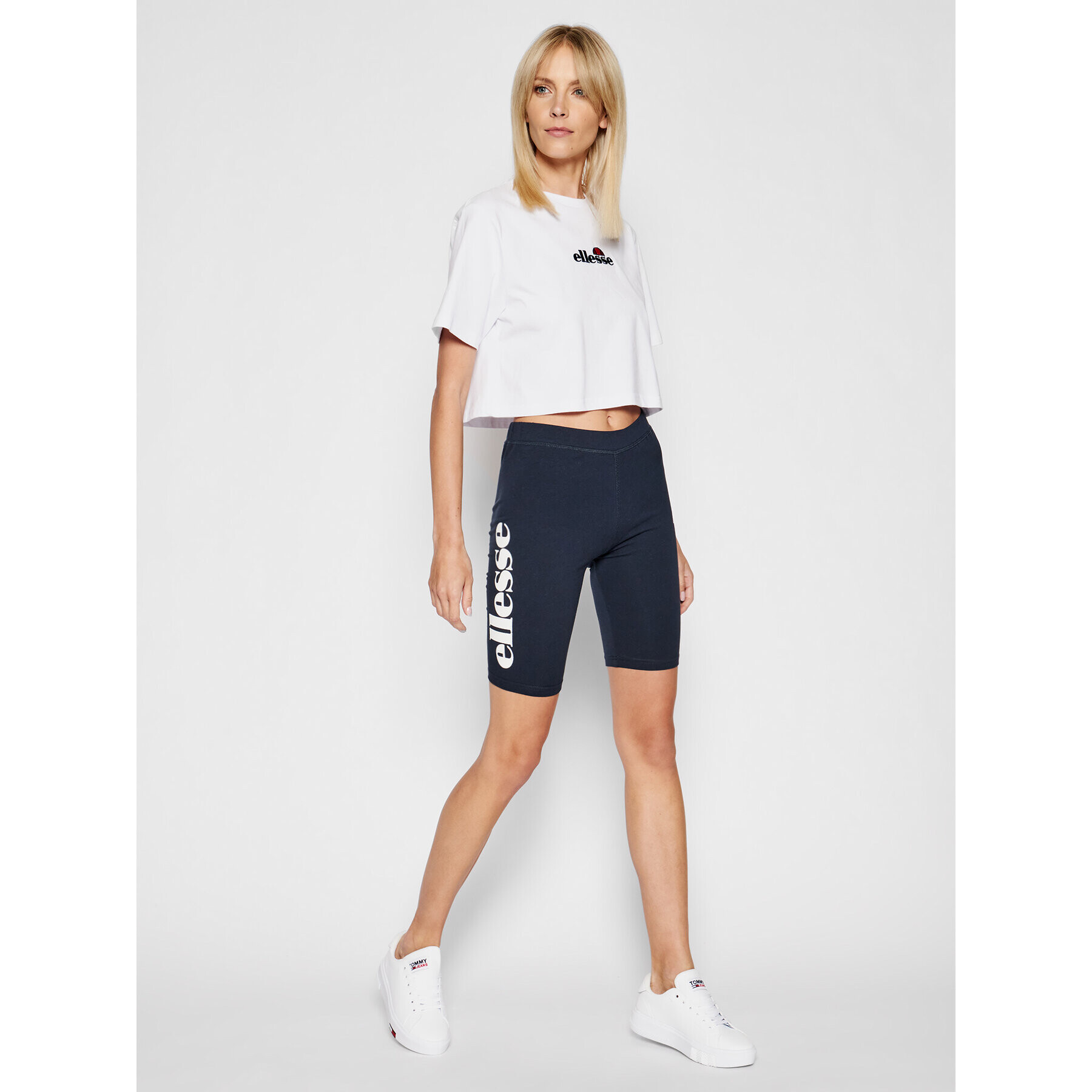 Ellesse Športové kraťasy Tour Cycle SGC07616 Tmavomodrá Slim Fit - Pepit.sk