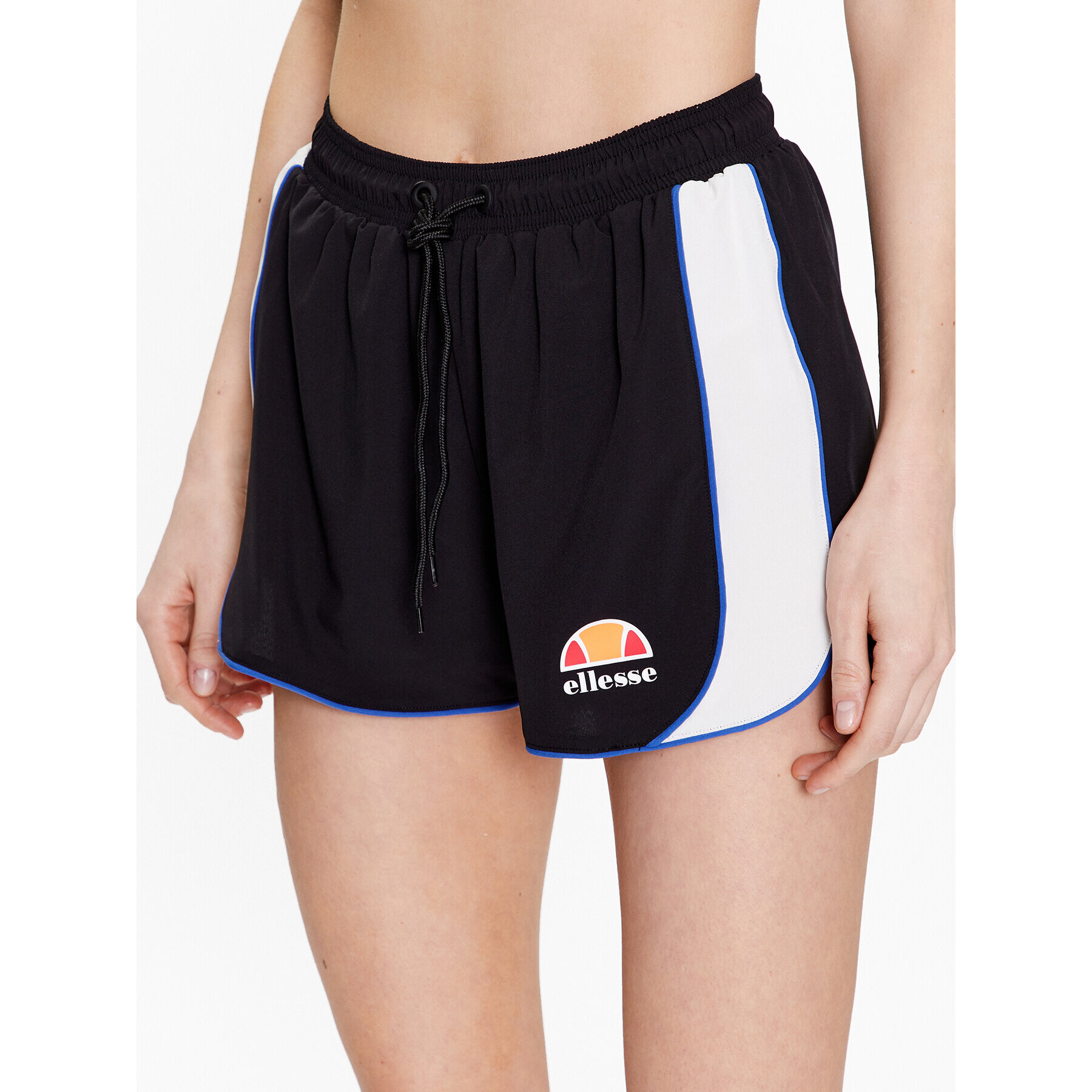 Ellesse Športové kraťasy Yahtari SRR17834 Čierna Relaxed Fit - Pepit.sk