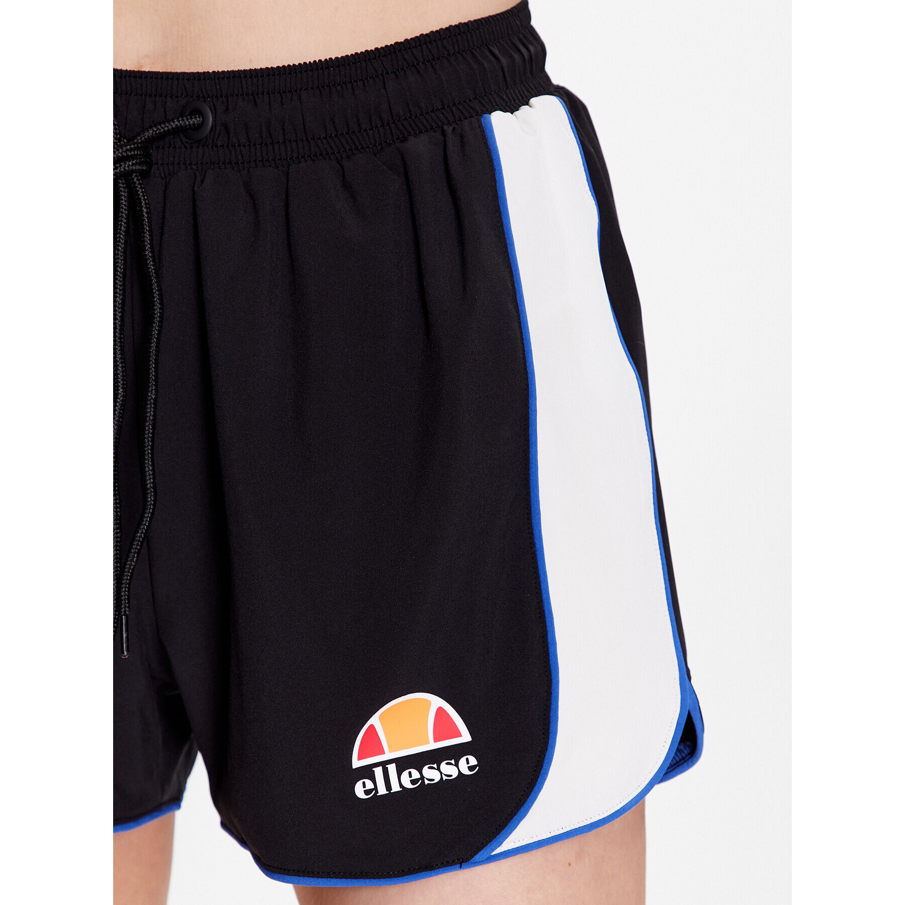 Ellesse Športové kraťasy Yahtari SRR17834 Čierna Relaxed Fit - Pepit.sk