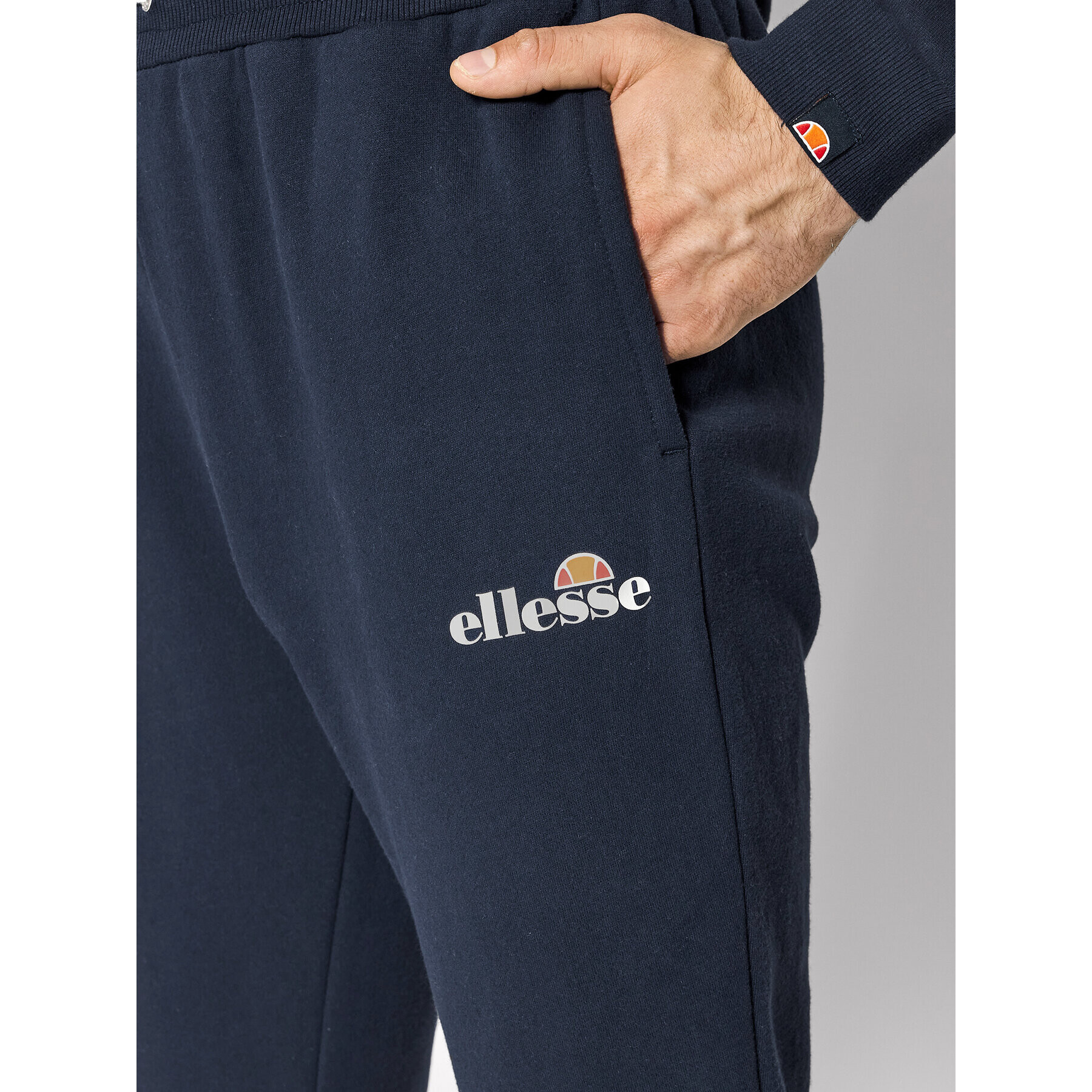 Ellesse Teplákové nohavice Granite Jog SHK12643 Tmavomodrá Regular Fit - Pepit.sk