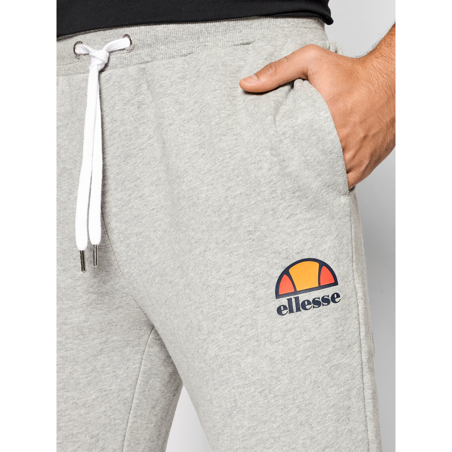 Ellesse Teplákové nohavice Ovest SHS01763 Sivá Regular Fit - Pepit.sk