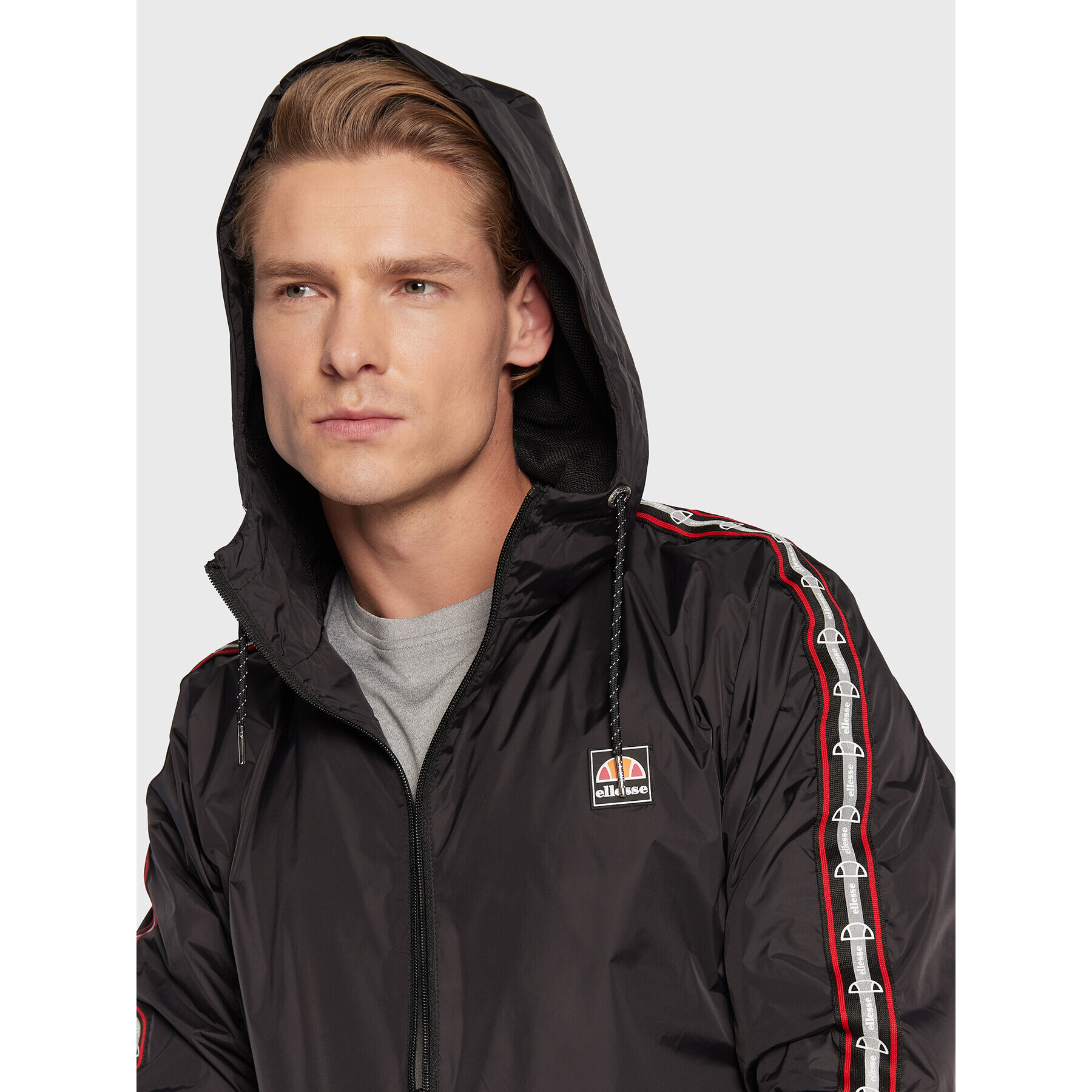 Ellesse Vetrovka Marcos SHP16201 Čierna Regular Fit - Pepit.sk