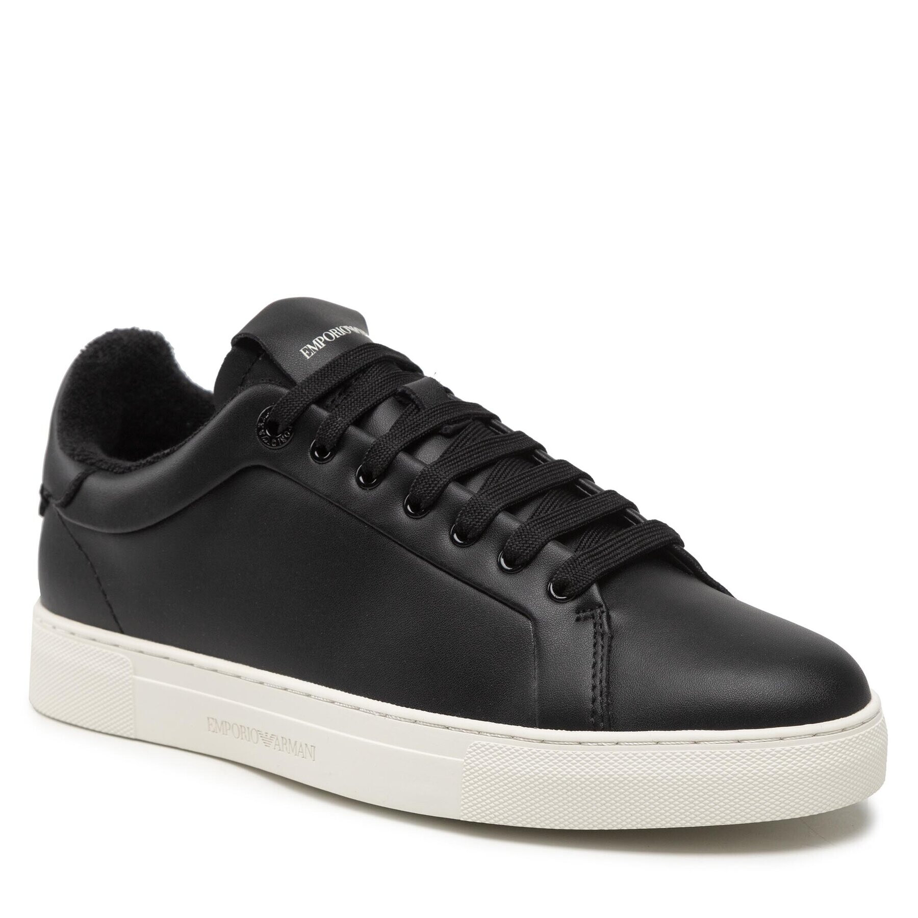 Emporio Armani Sneakersy X4X598 XF662 00002 Čierna - Pepit.sk