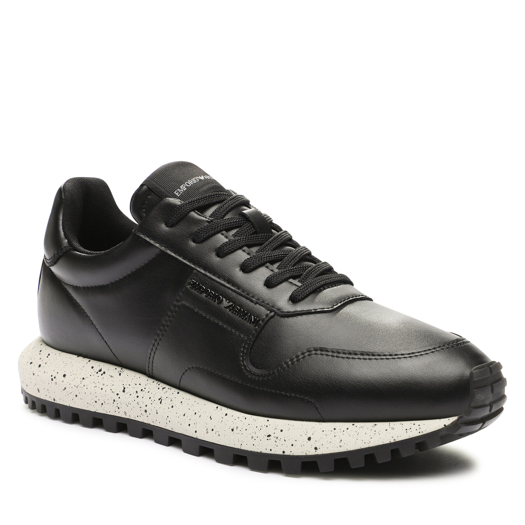 Emporio Armani Sneakersy X4X639 XD382 00002 Čierna - Pepit.sk