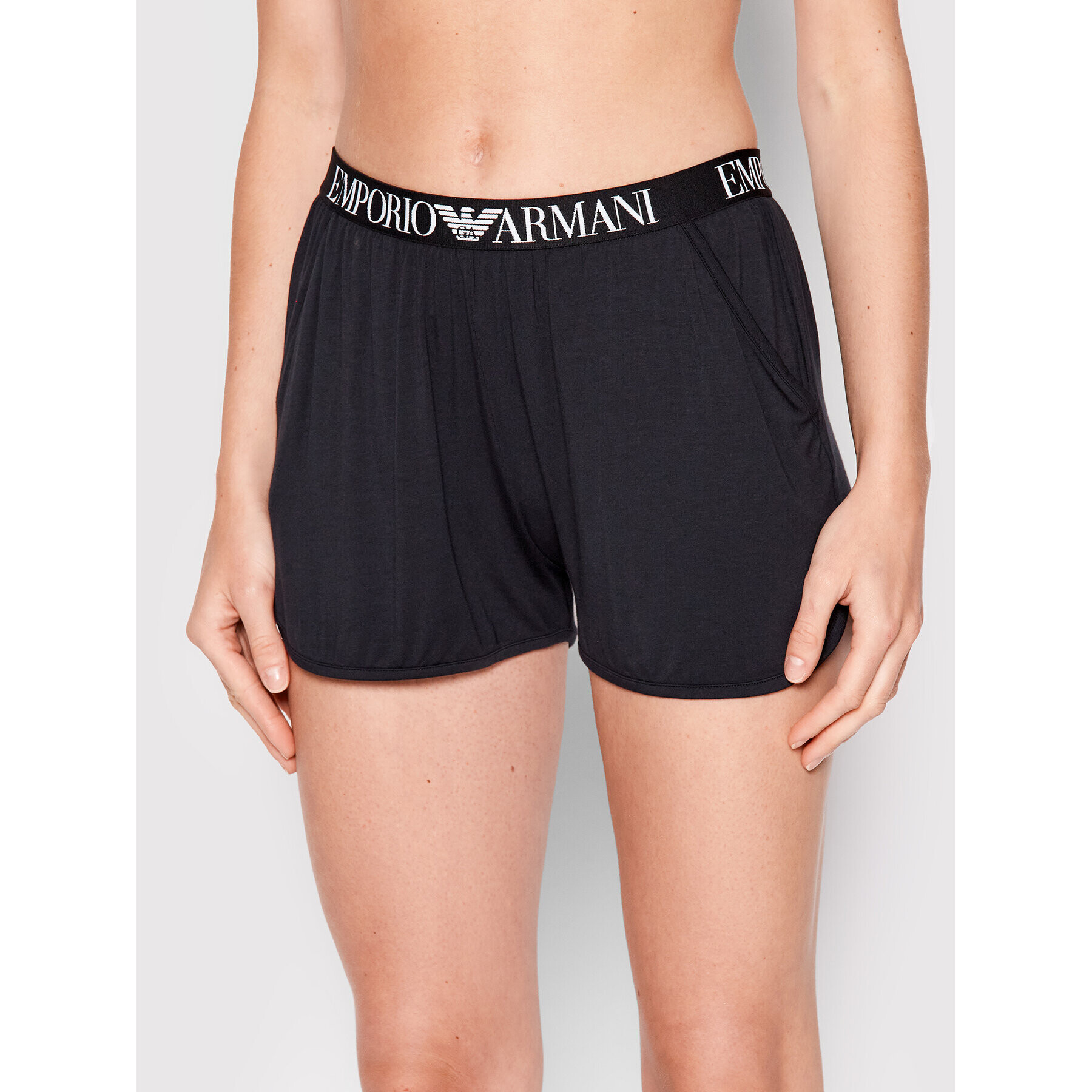 Emporio Armani Športové kraťasy 262523 2R314 00020 Čierna Regular Fit - Pepit.sk