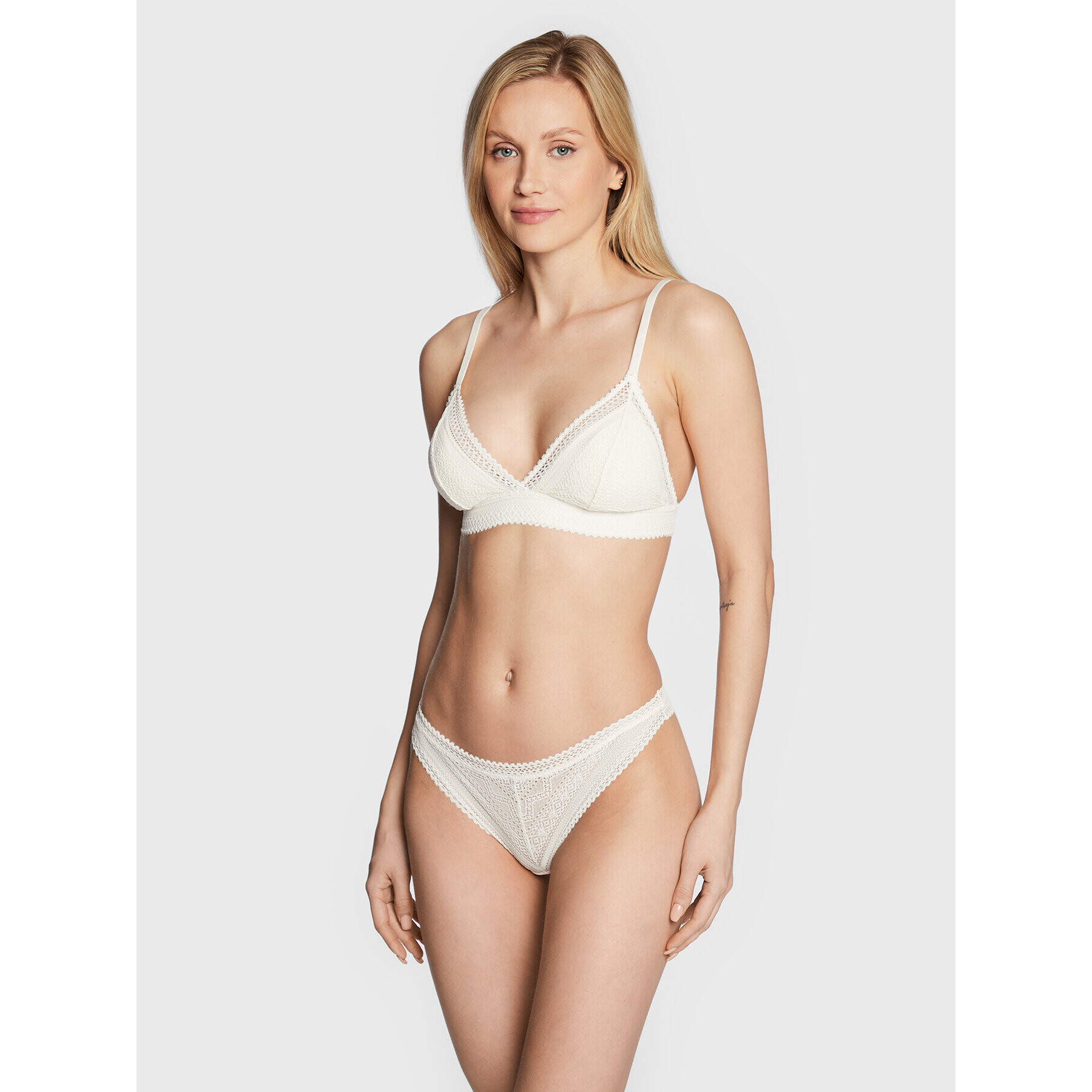 Etam Podprsenka Bralette Sublime 6535008 Béžová - Pepit.sk