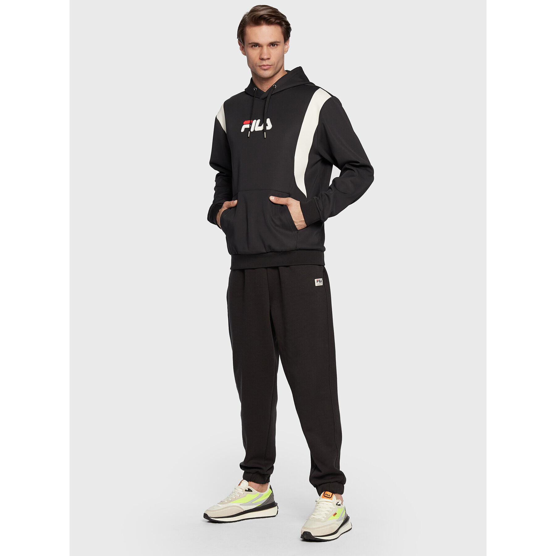 Fila Mikina Bogno FAM0176 Čierna Regular Fit - Pepit.sk