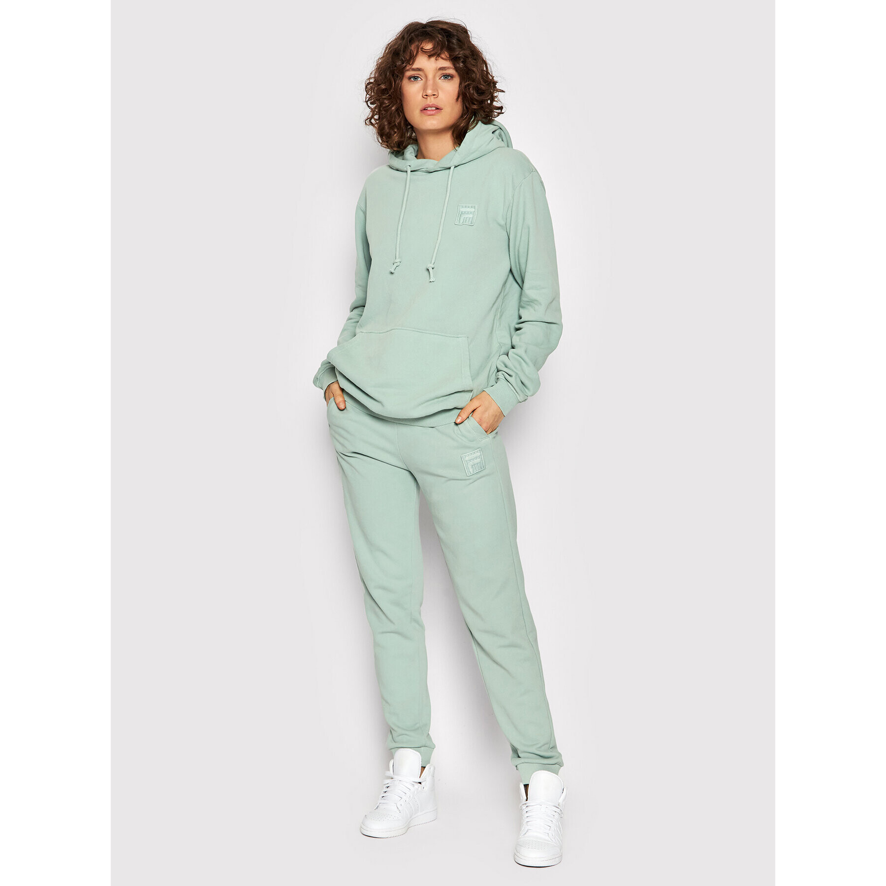 Fila Teplákové nohavice Unisex Bastogne FAU0004 Zelená Regular Fit - Pepit.sk