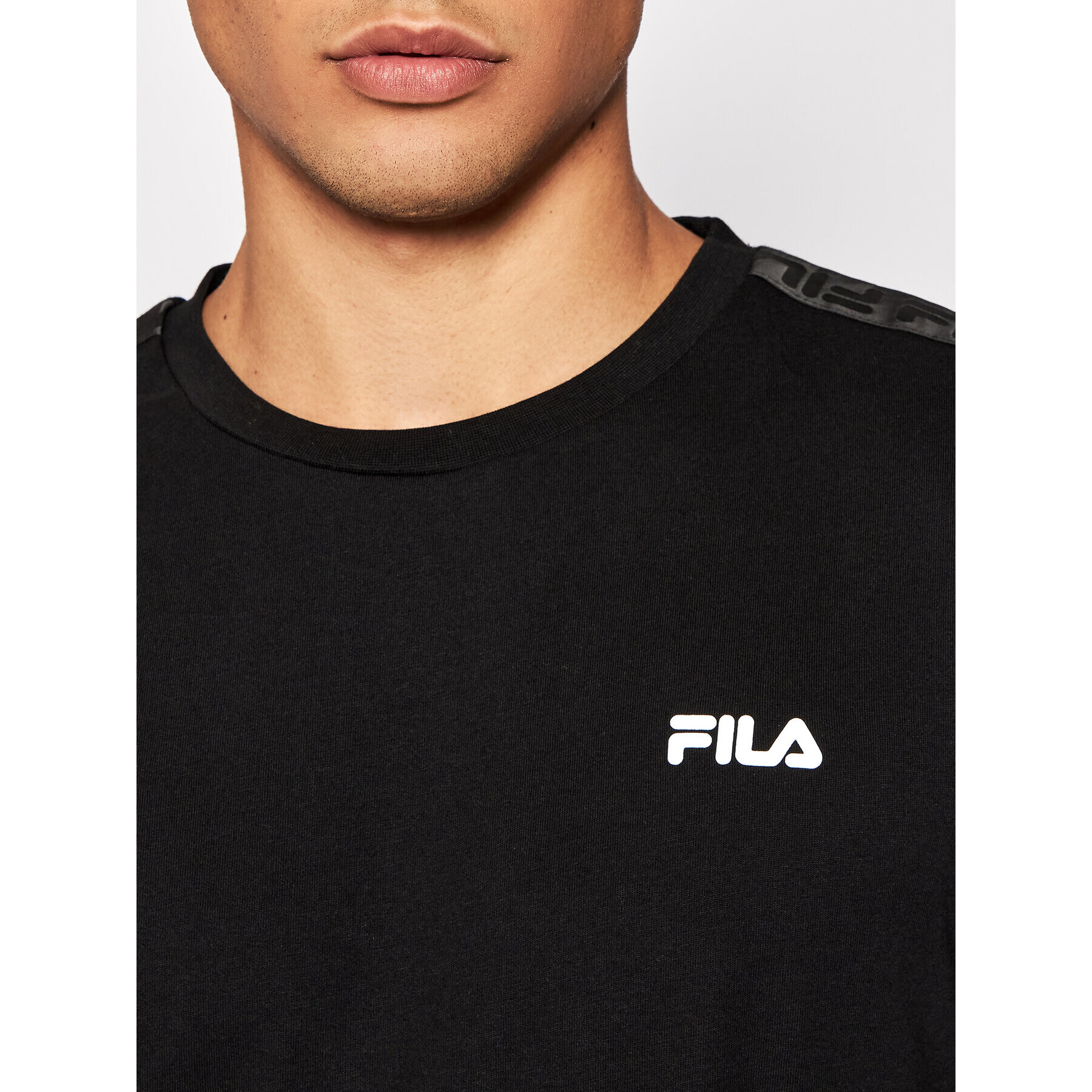 Fila Tričko Nam 689137 Čierna Regular Fit - Pepit.sk