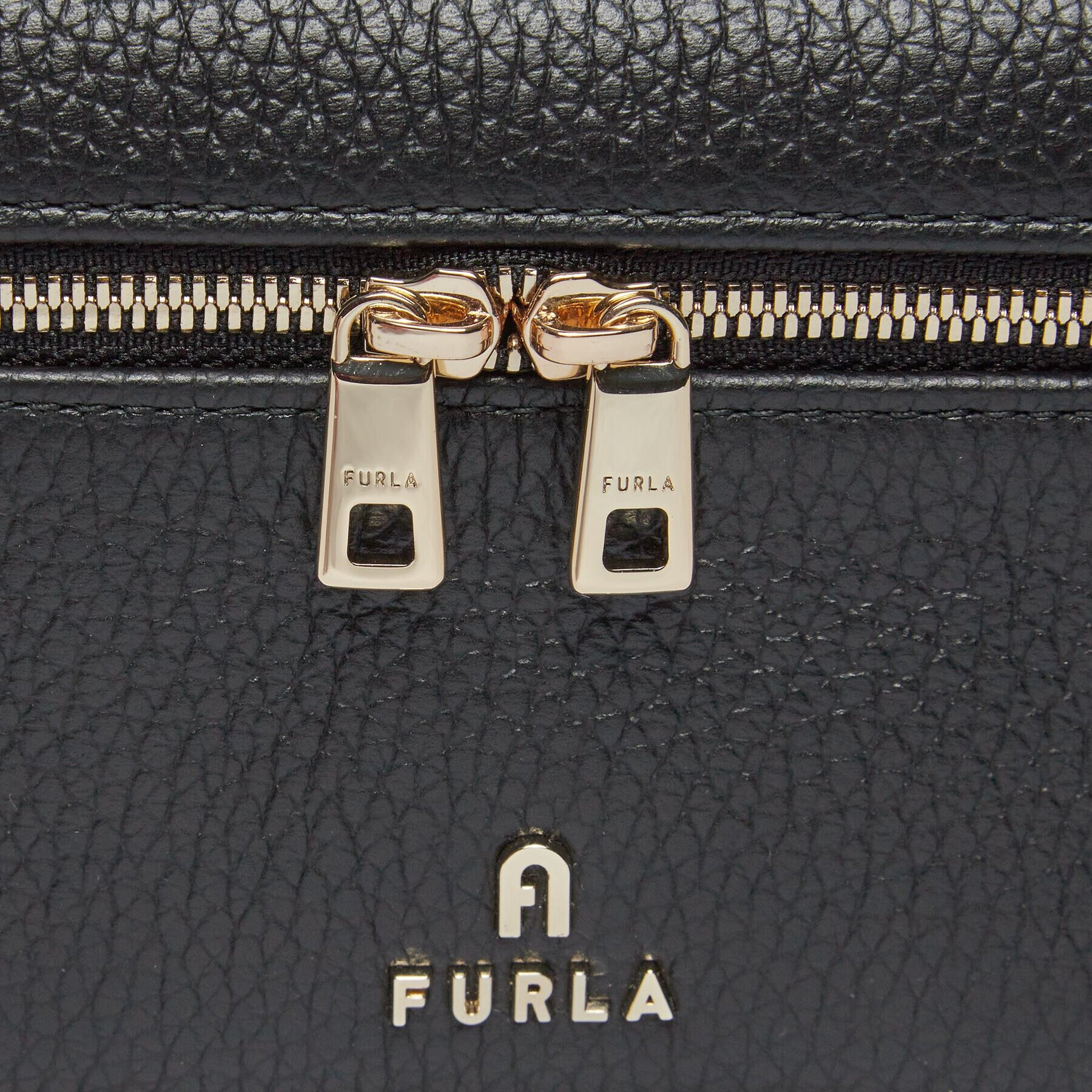 Furla Kabelka Camelia WE00510-HSF000-O6000-1007 Čierna - Pepit.sk