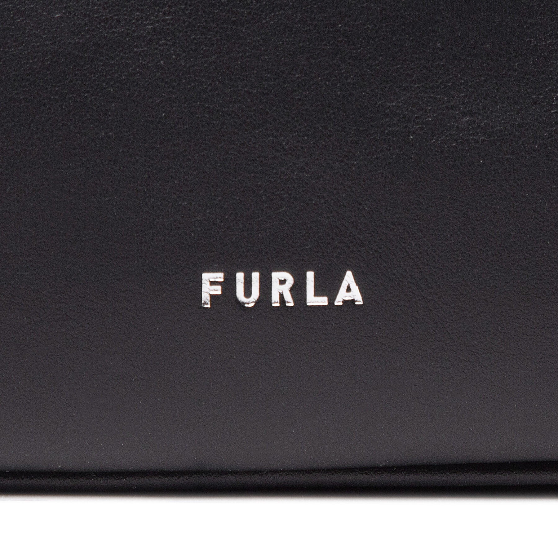 Furla Kabelka Moon WB00356-AX0733-O6000-1-003-20-CN-B Čierna - Pepit.sk