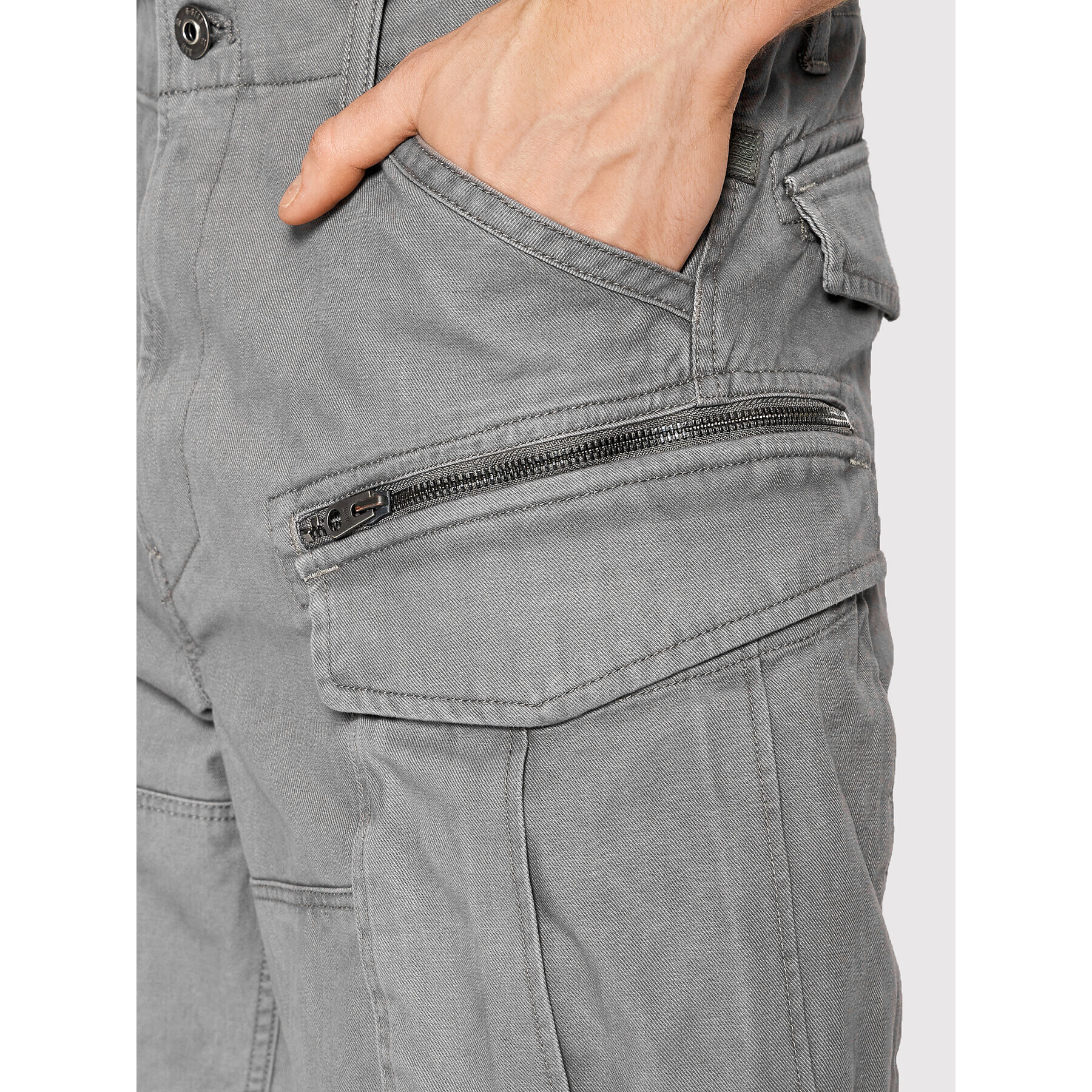 G-Star Raw Bavlnené šortky Rovic D08566-C961-1468 Sivá Relaxed Fit - Pepit.sk