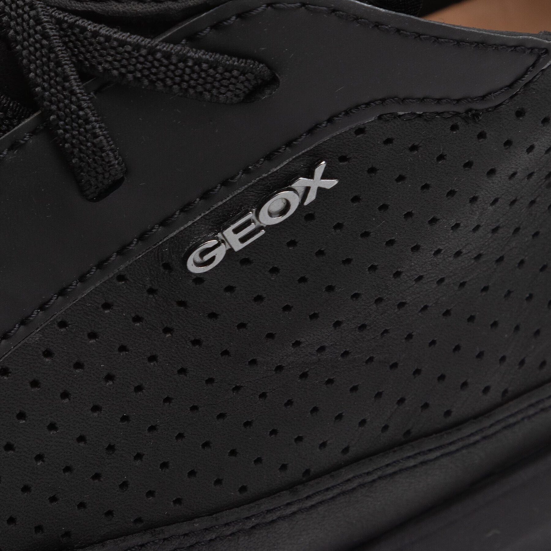 Geox Sneakersy U Aerantis A U927FA 00043 C9997 Čierna - Pepit.sk