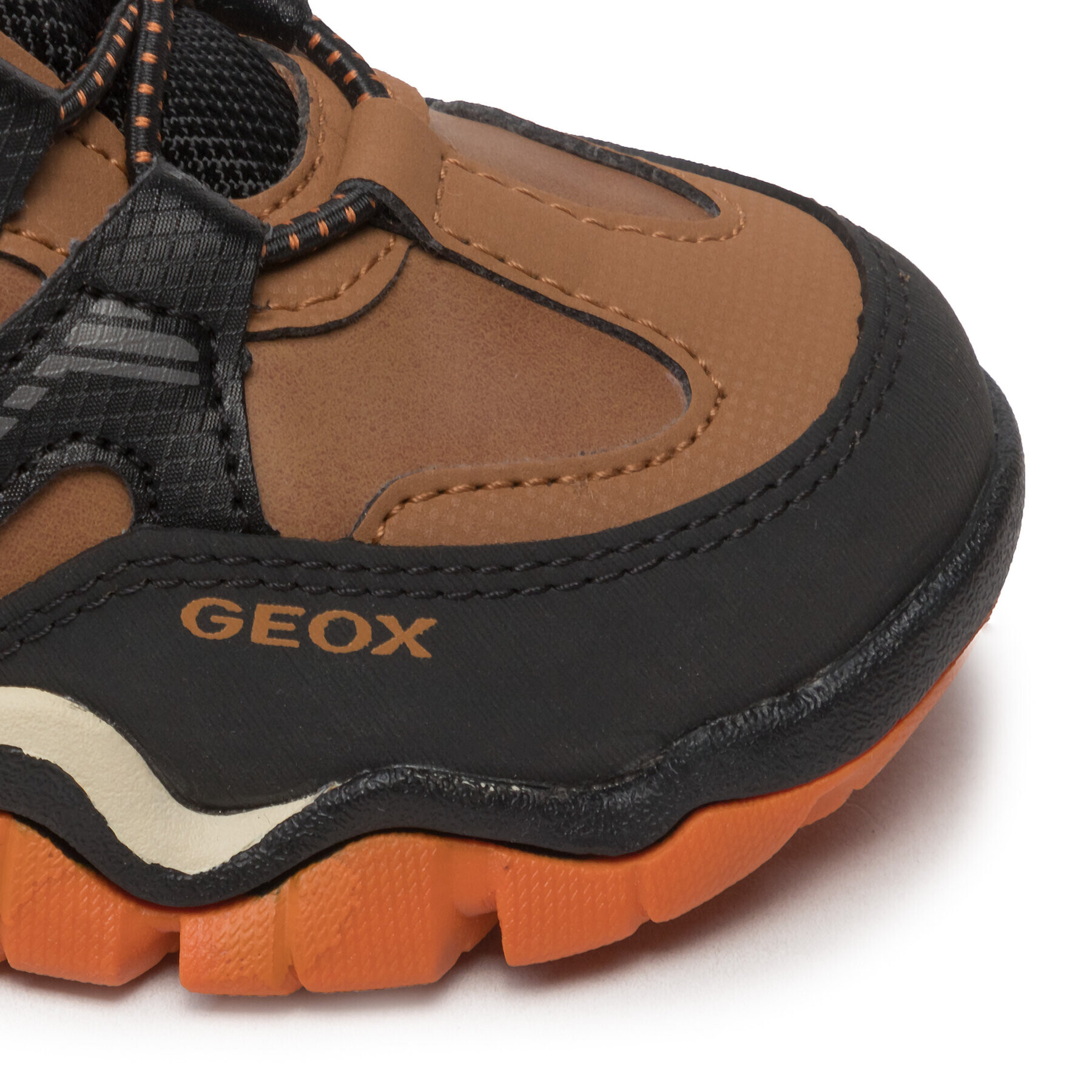 Geox Šnurovacia obuv J Montrack B. B Abx C J26HBC 0MEFU C0275 S Hnedá - Pepit.sk