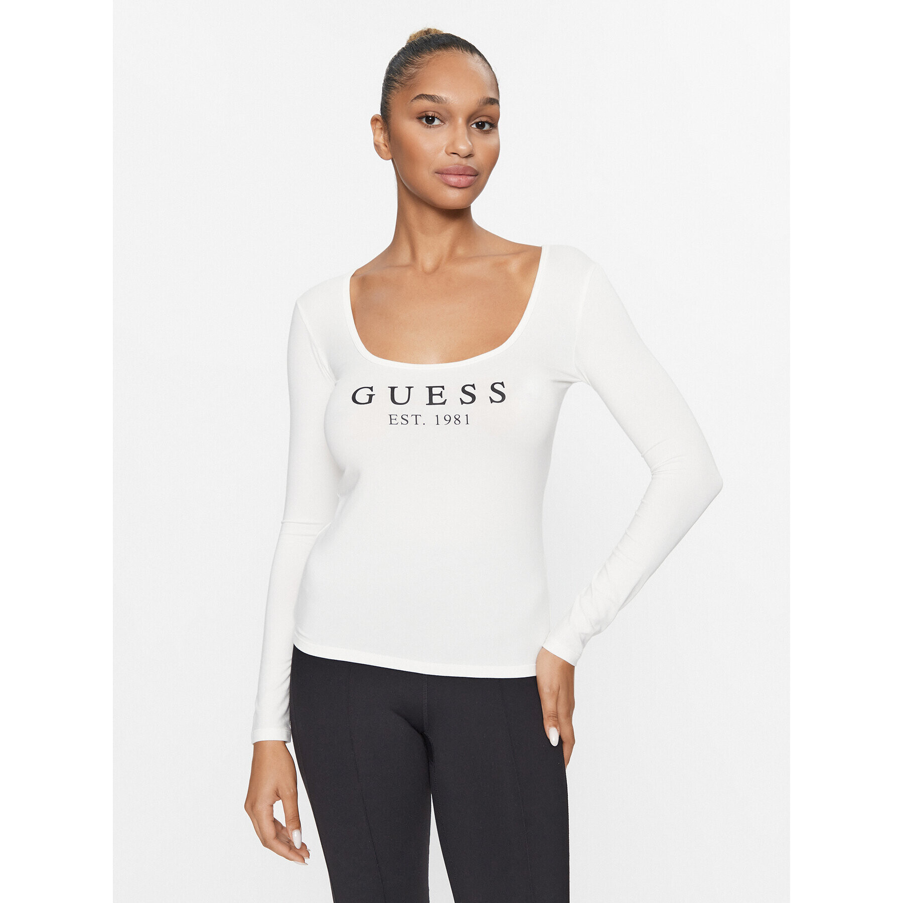 Guess Blúzka Carrie O2BM31 KBBU1 Écru Regular Fit - Pepit.sk