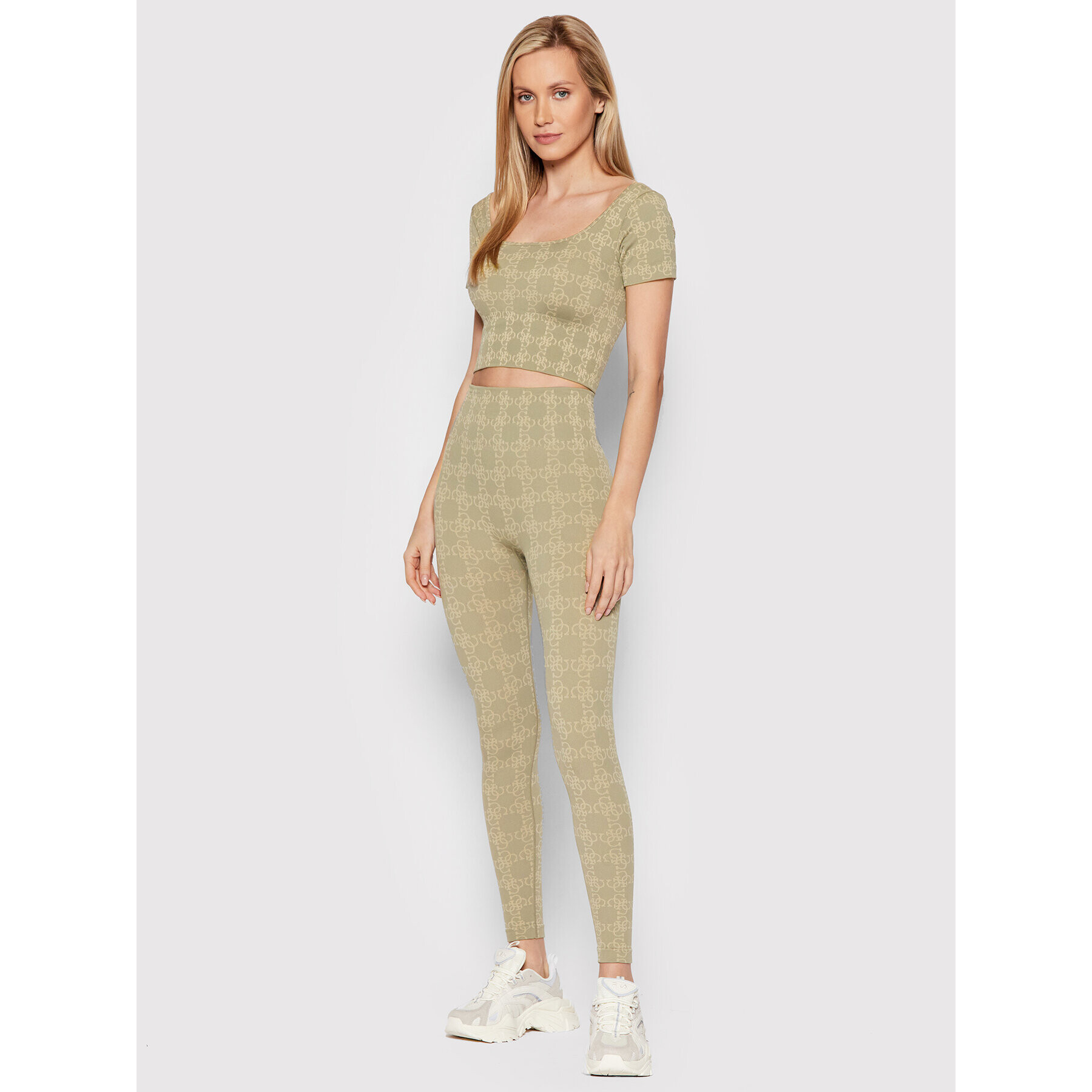 Guess Blúzka V2RP04 ZZ04N Béžová Slim Fit - Pepit.sk