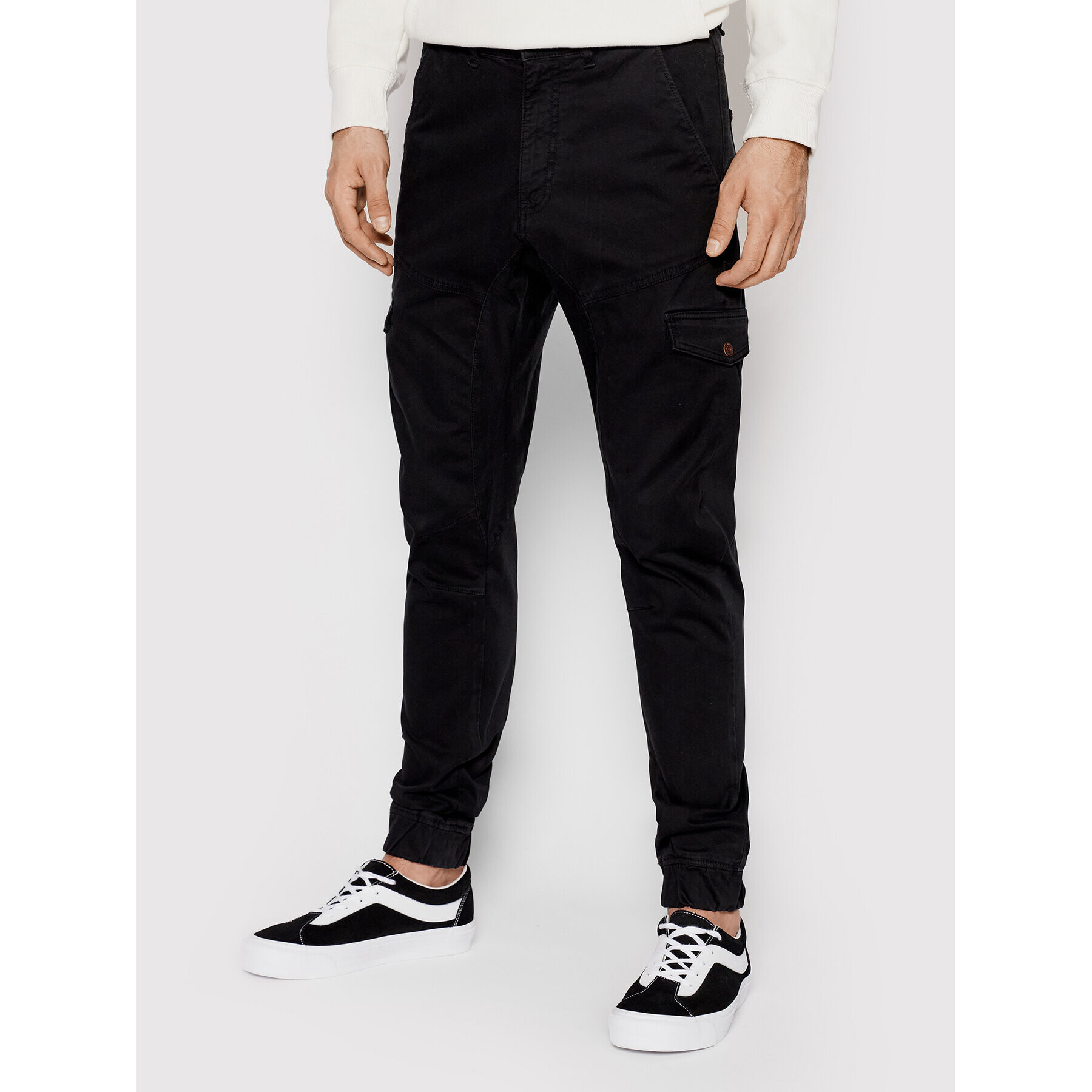 Guess Jogger nohavice New Combat M1BB17 WDD52 Čierna Slim Fit - Pepit.sk