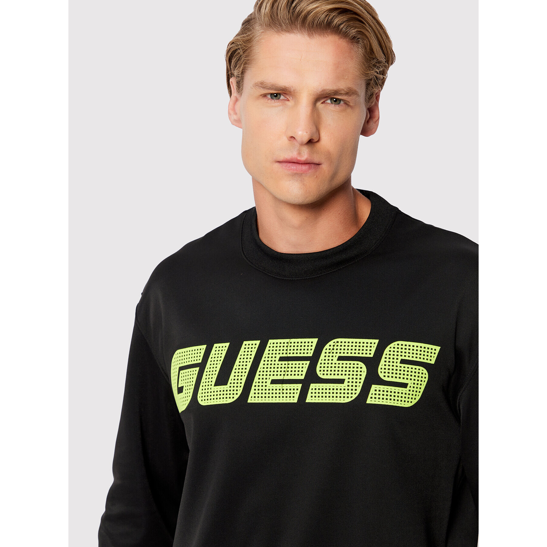 Guess Mikina Z2YQ17 FL04W Čierna Regular Fit - Pepit.sk