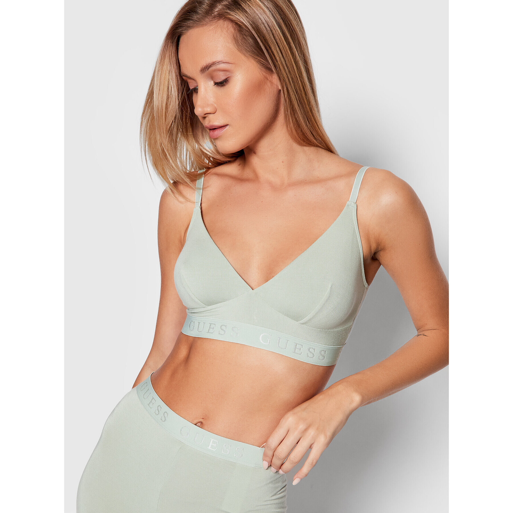 Guess Podprsenka Bralette April O1BC20 JR06U Zelená - Pepit.sk