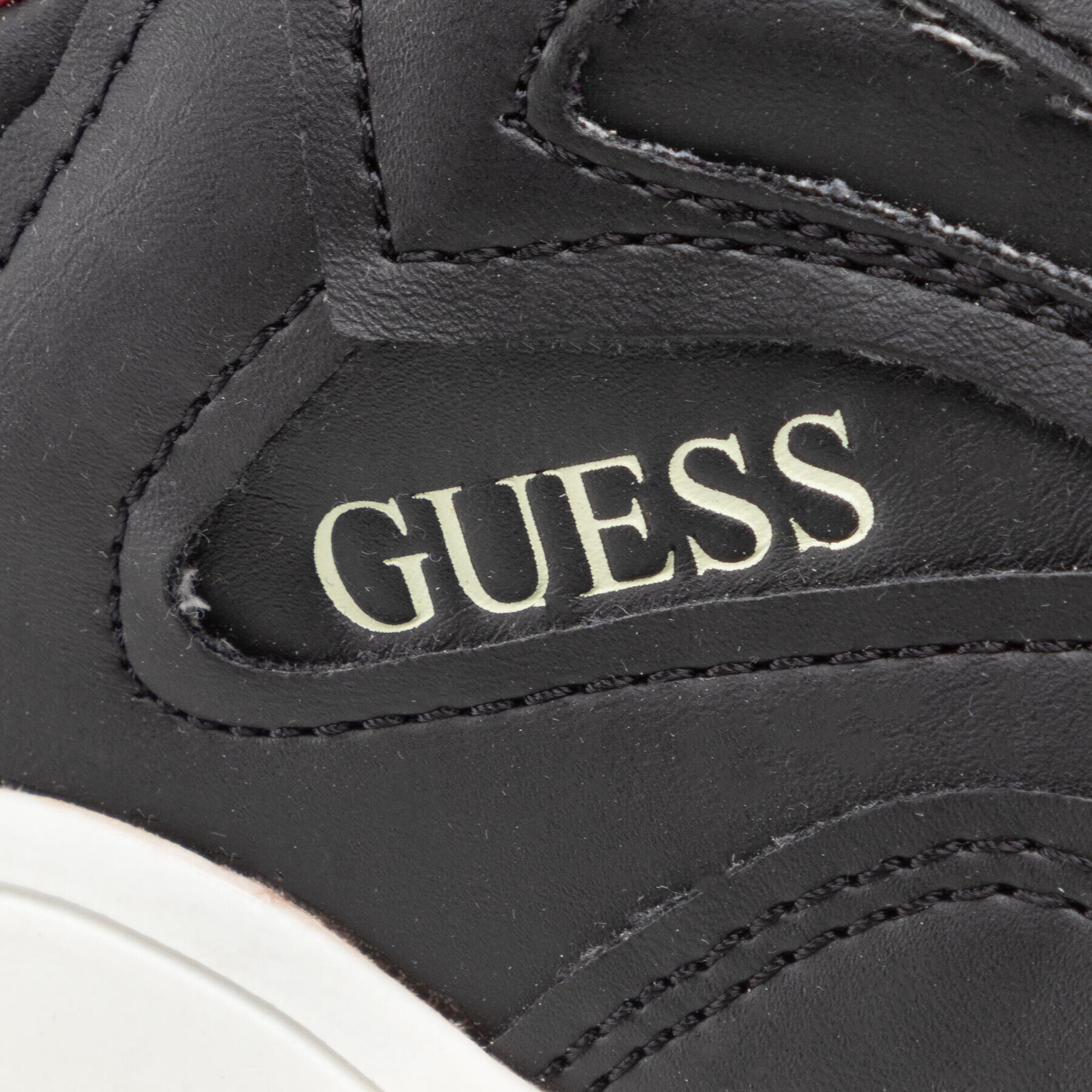 Guess Sneakersy Bassano Smart FM5BSM SMA12 Čierna - Pepit.sk