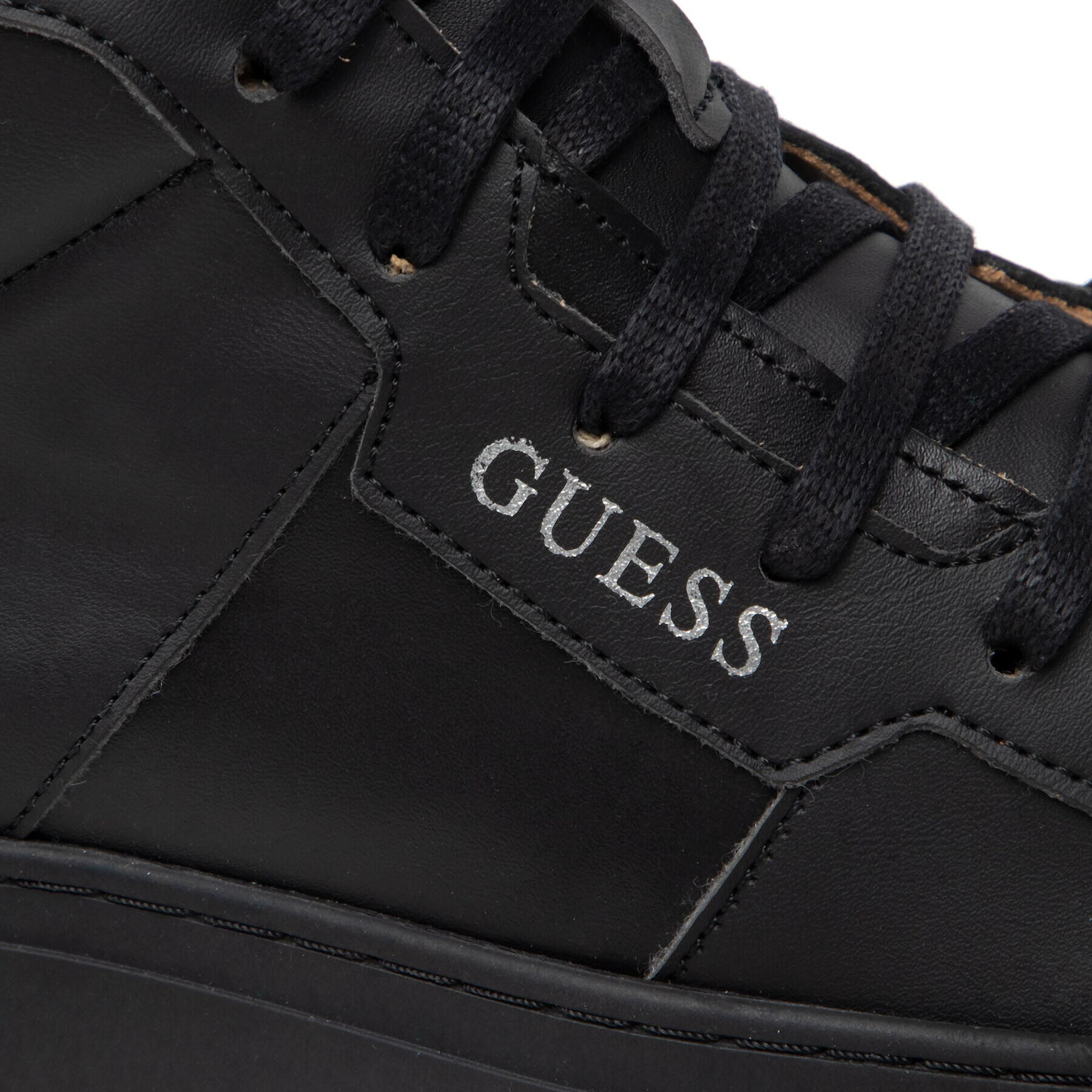 Guess Sneakersy FM8RAM LEA12 Čierna - Pepit.sk